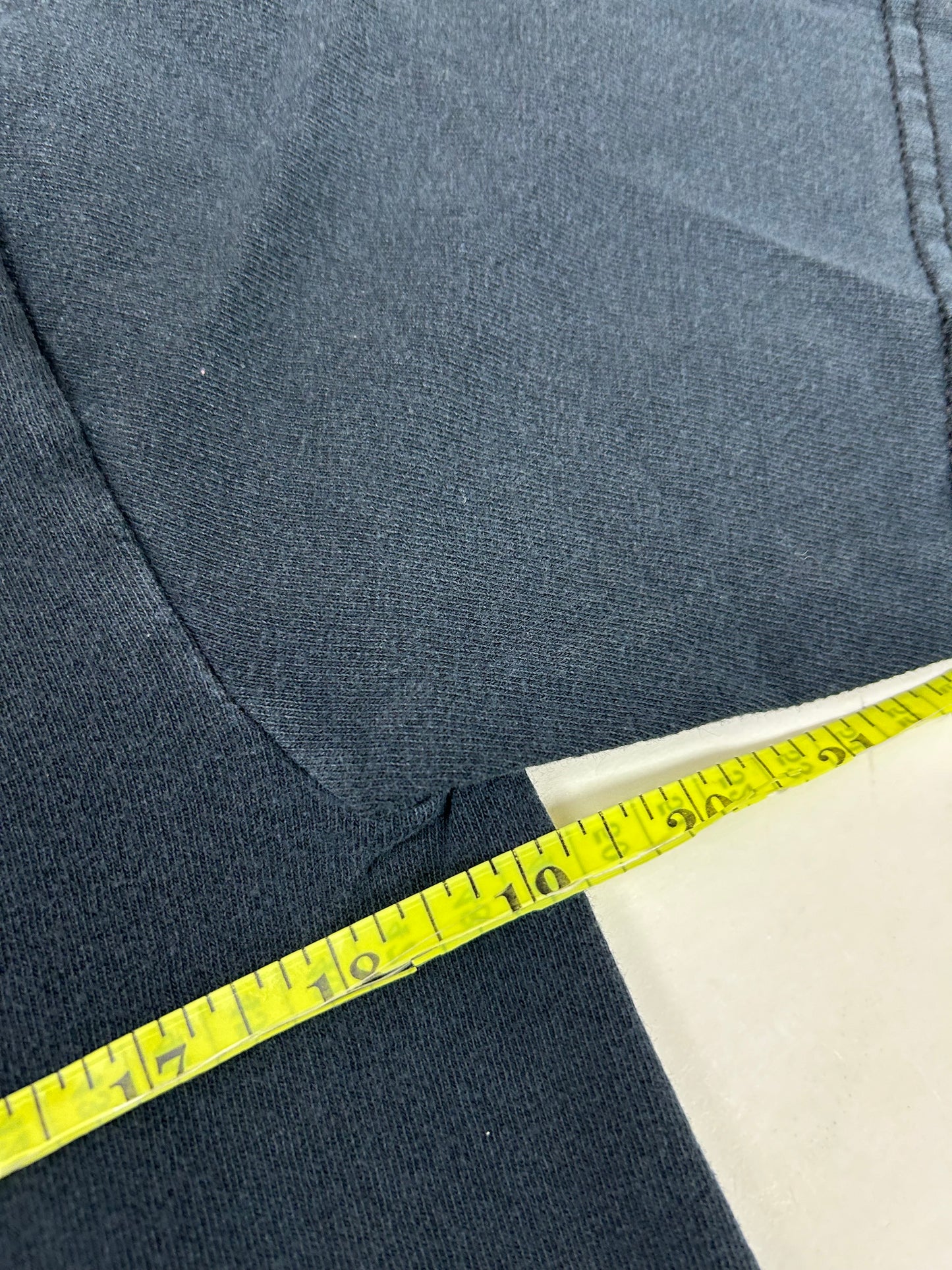 Vintage 2005 Simple Plan US Tour Music Band Tee Medium 19.25x26 Inches Faded Black