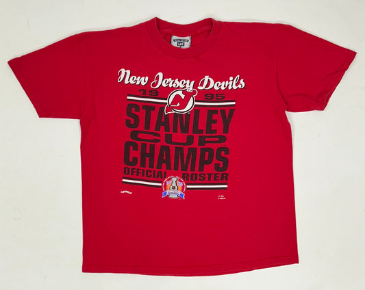Vintage Nutmeg 1995 New Jersey Devils NHL Stanley Cup Champions Roster Tee L/M Fit 22.25x26.5 Inches