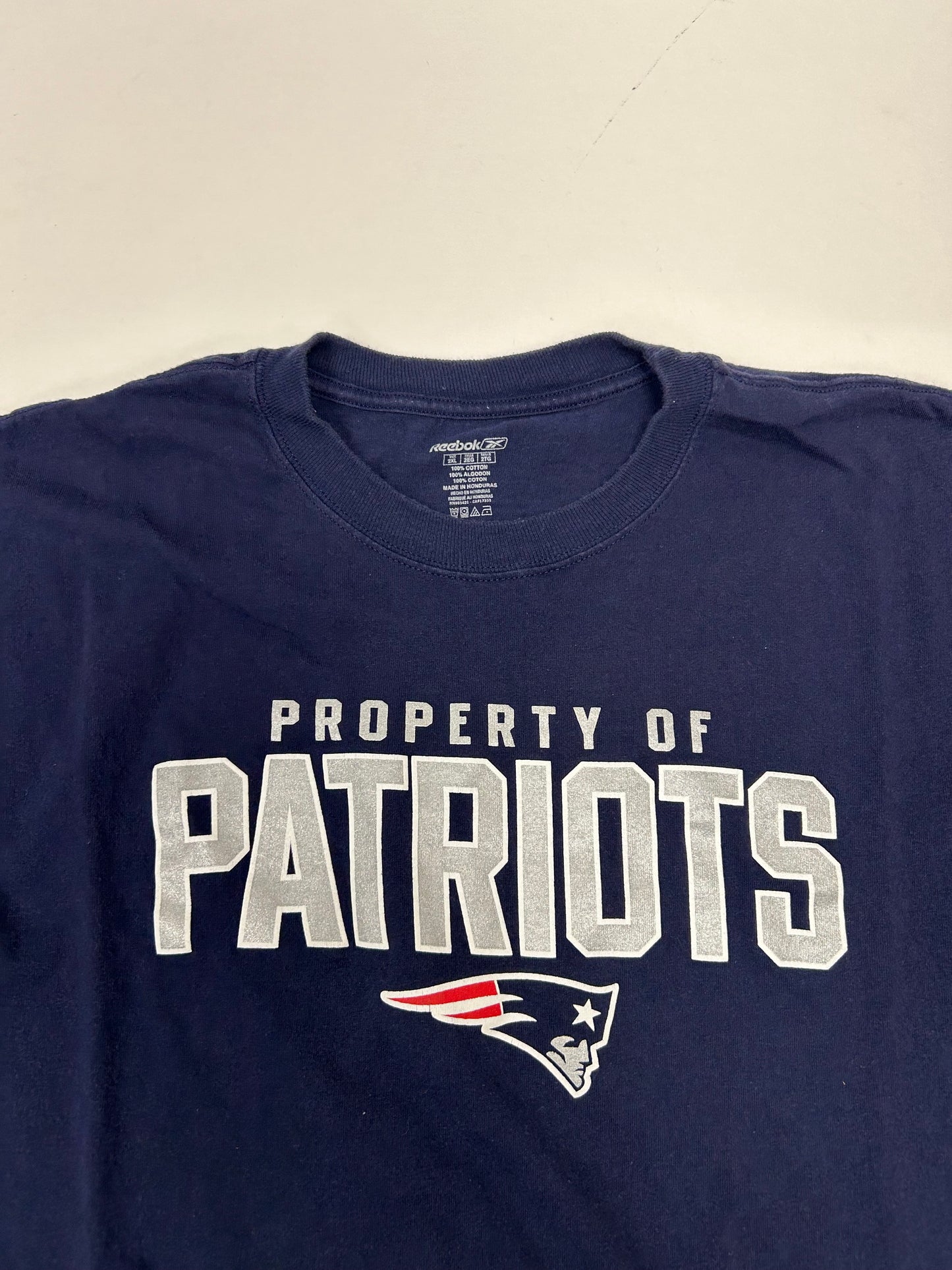 2000s Reebok New England Patriots Property Of Patriots NFL Tee 2XL 27x31.5 Inches