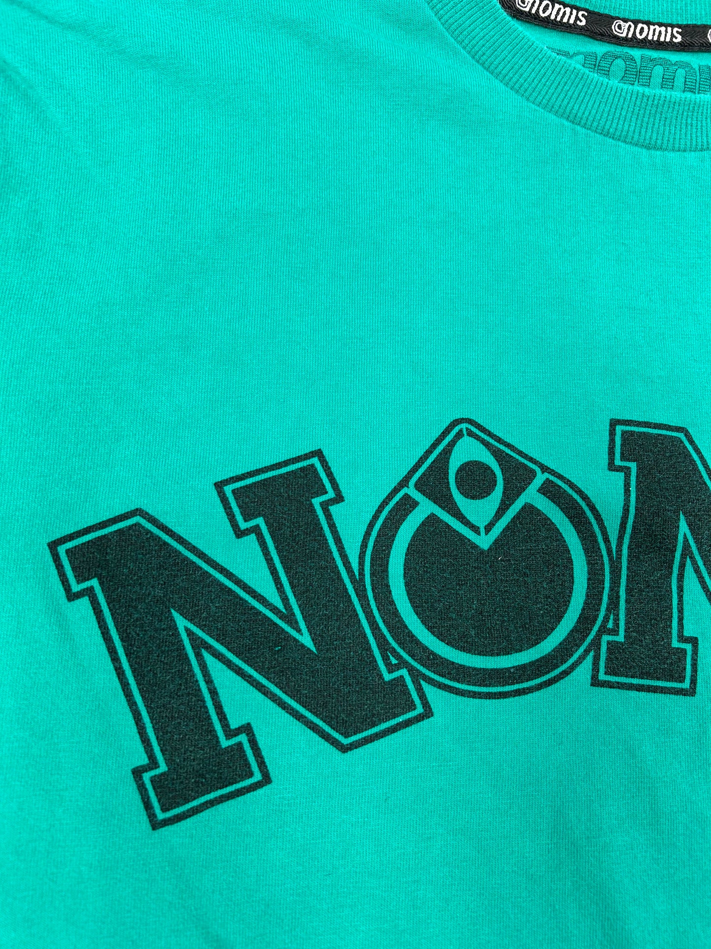 Nomis Surf Snowboarding Skate Hipster Brand Tee Green Medium 20.5x28 Inches
