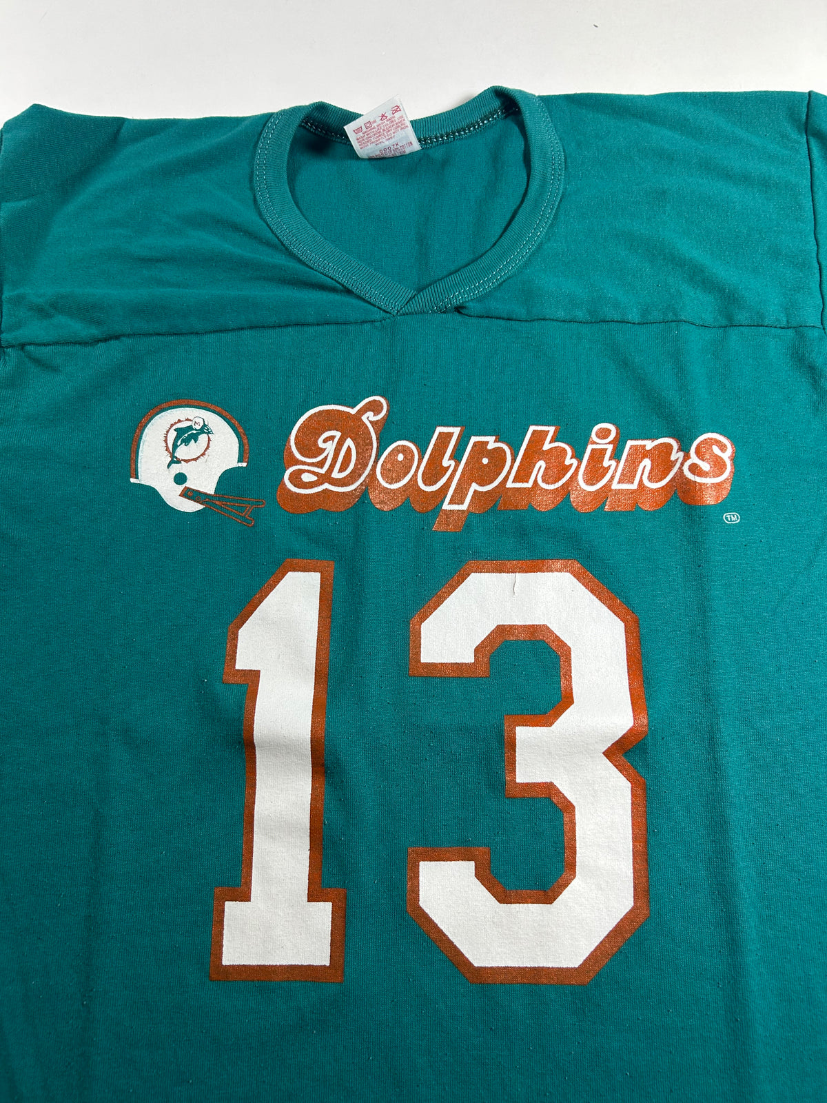 Vintage 1980s Rawlings Miami Dolphins Dan Marino #13 jersey-style t-shirt M/L 20.25x27.75 Inches