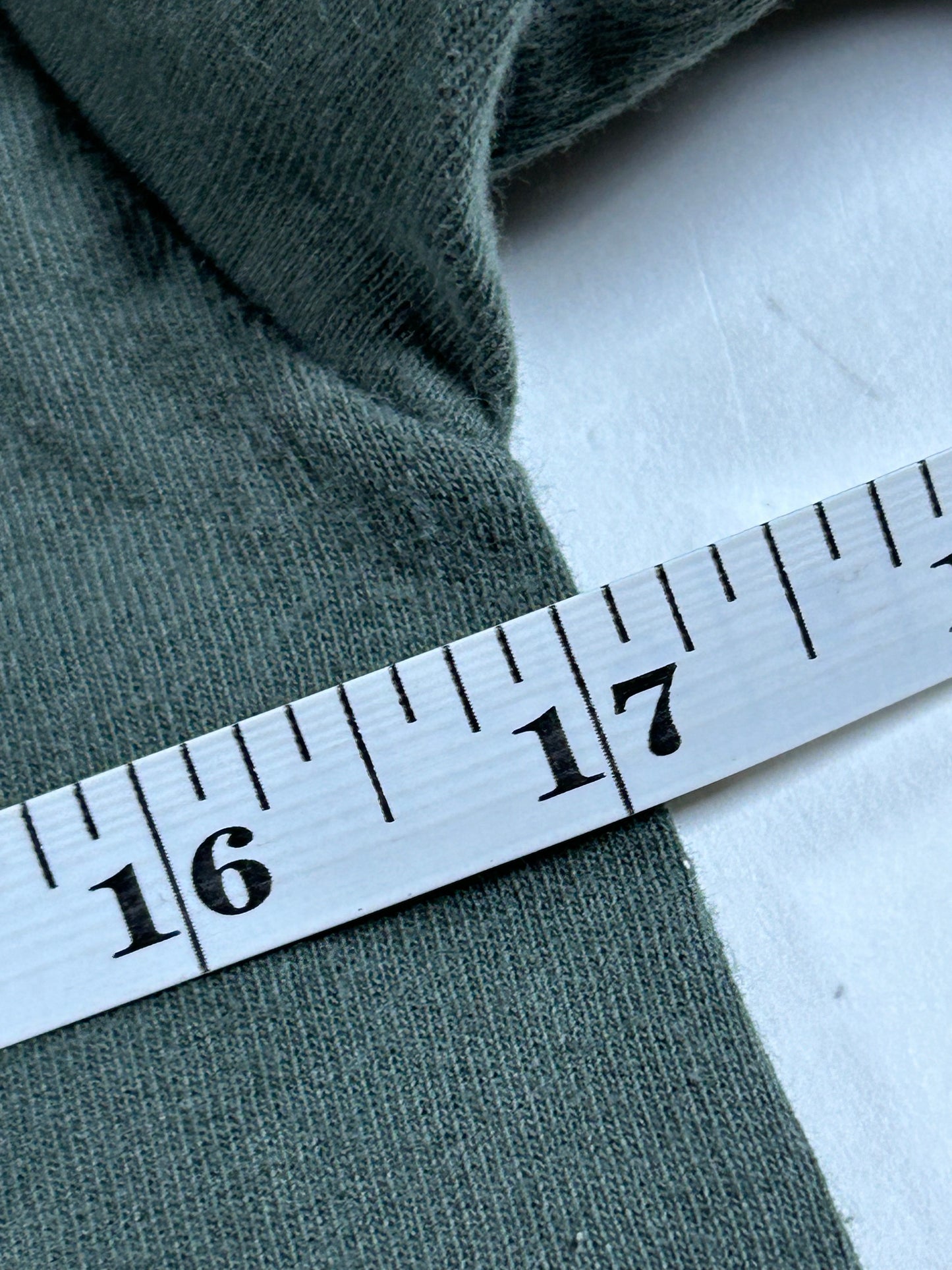 Vintage Winter X Games 2001 Mount Snow Vermont Long Sleeve T-Shirt Small 17x26.25 Inches Green