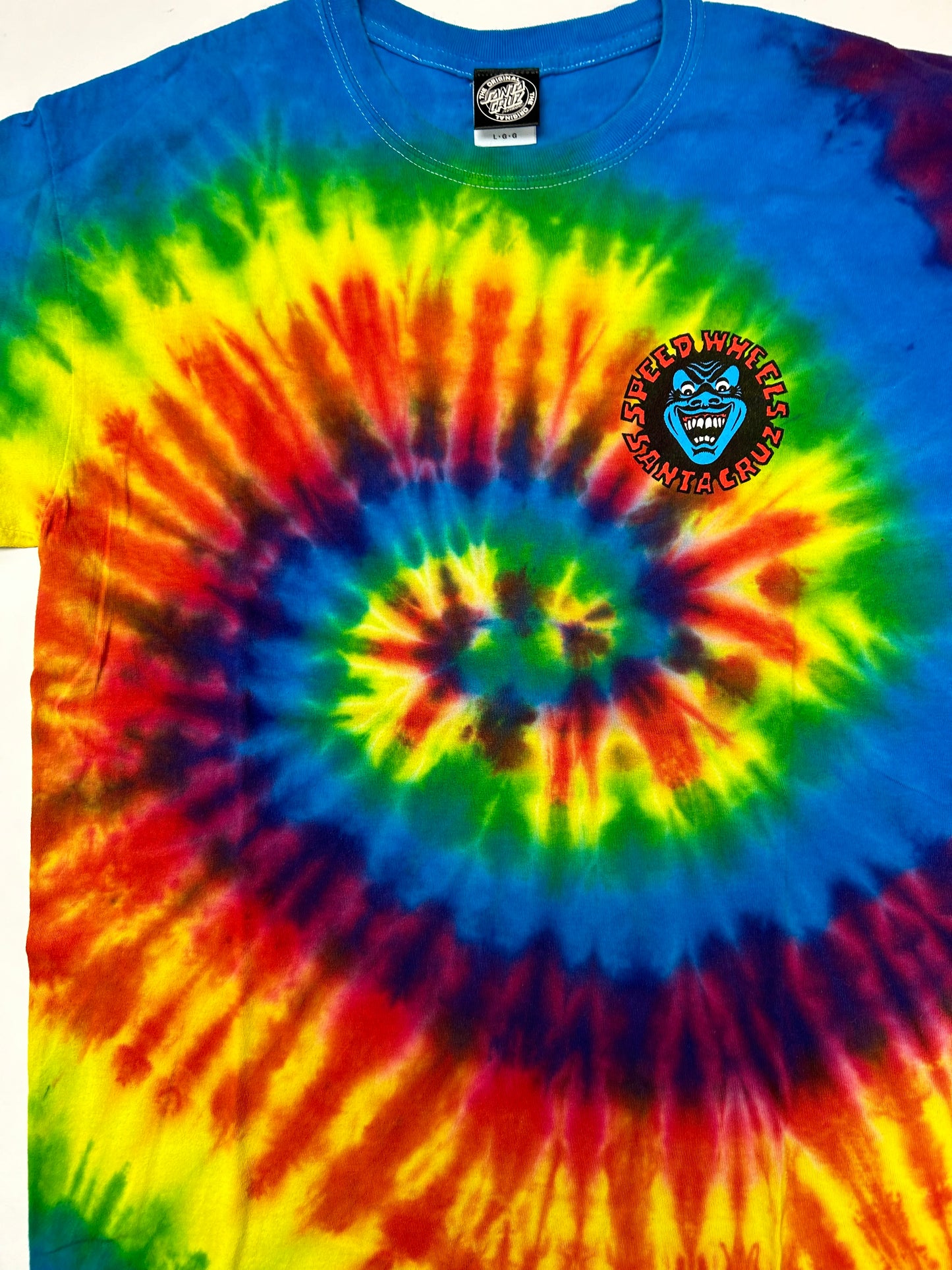 00s Santa Cruz Speed Wheels Tie-Dye Skate Tee Large 21.75x29.75 Inches