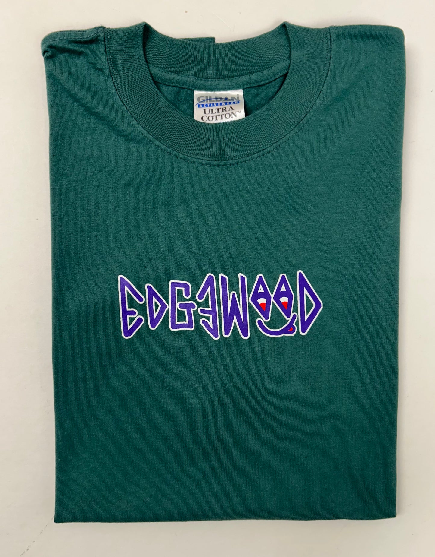 Edgewood NJ first edition “Deeper Than The Roots.” Tee Large 22x31.5 Inches 00s Gildan 100% Cotton Canada/Honduras Slate Green