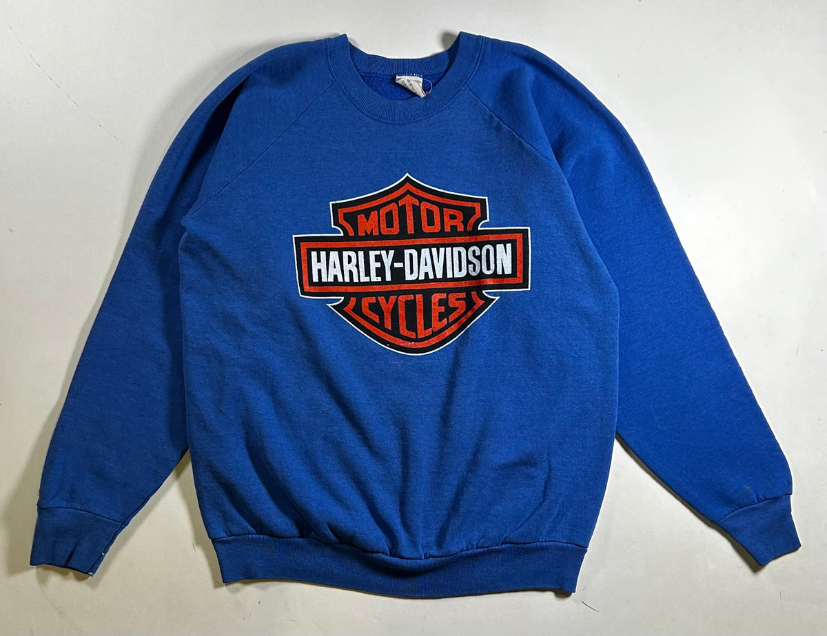 H D Emblem Logo Raglan Crewneck Sweatshirt Mediumish Fit 21.75x26.75 Inches As Is Has Wear