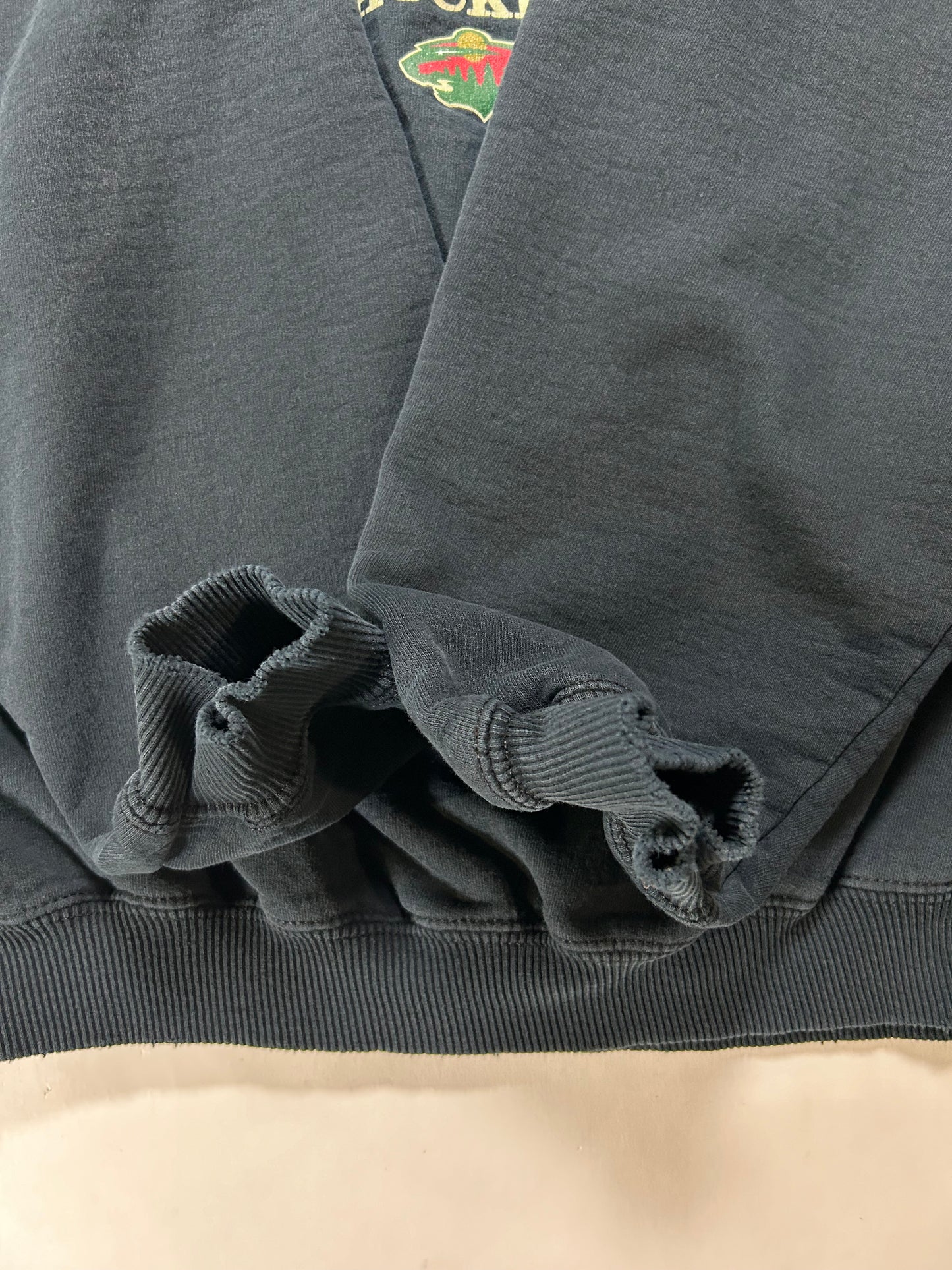 Vintage CCM Minnesota Wild NHL Crewneck Sweatshirt 2000s Black Worn In XL/L Fit 26x28.25 Inches