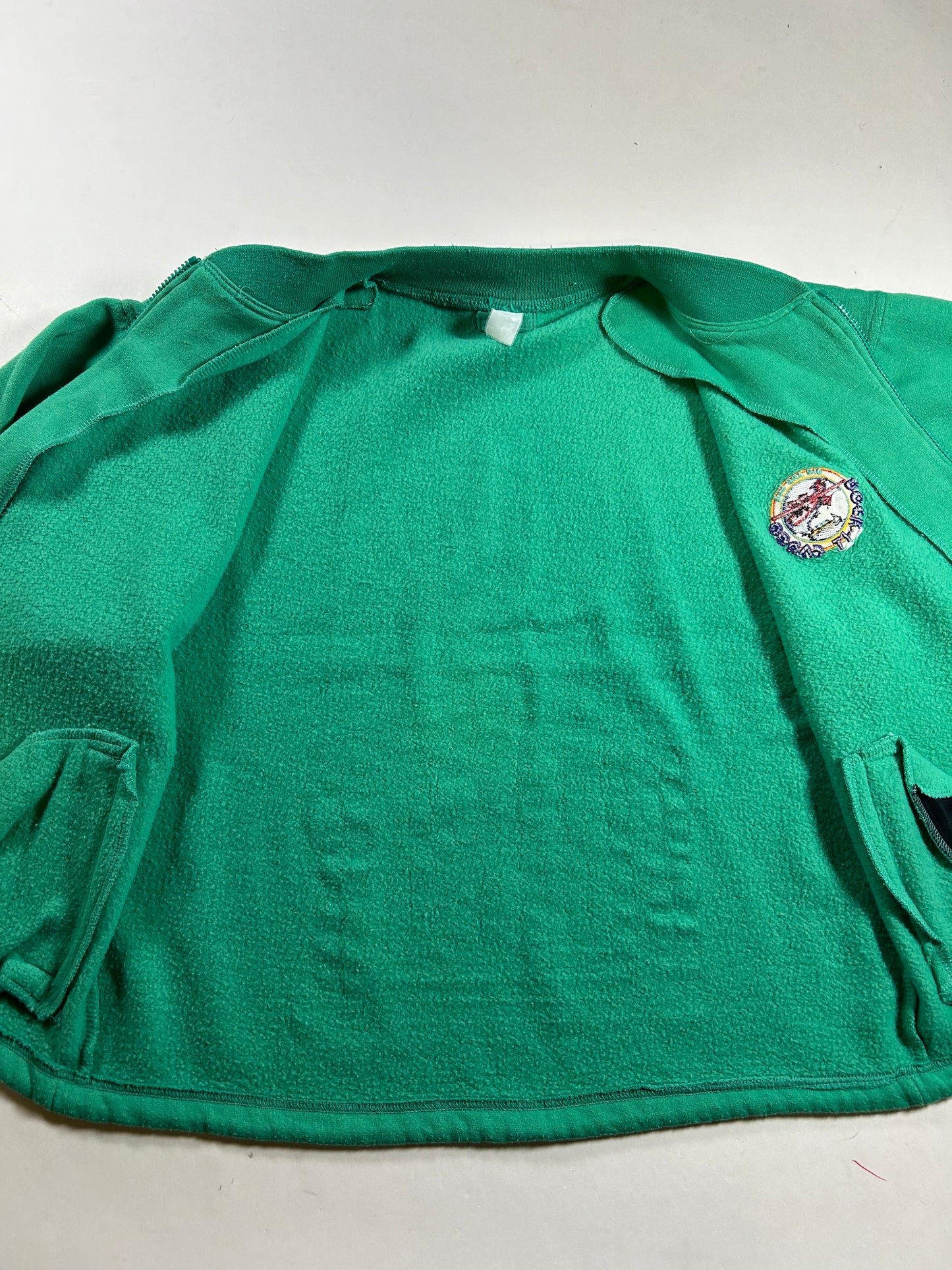 Vintage Nike Rock-it Cargo Air & Sea Force Air Zip Sweatshirt Green M/S 23.25x25 Inches