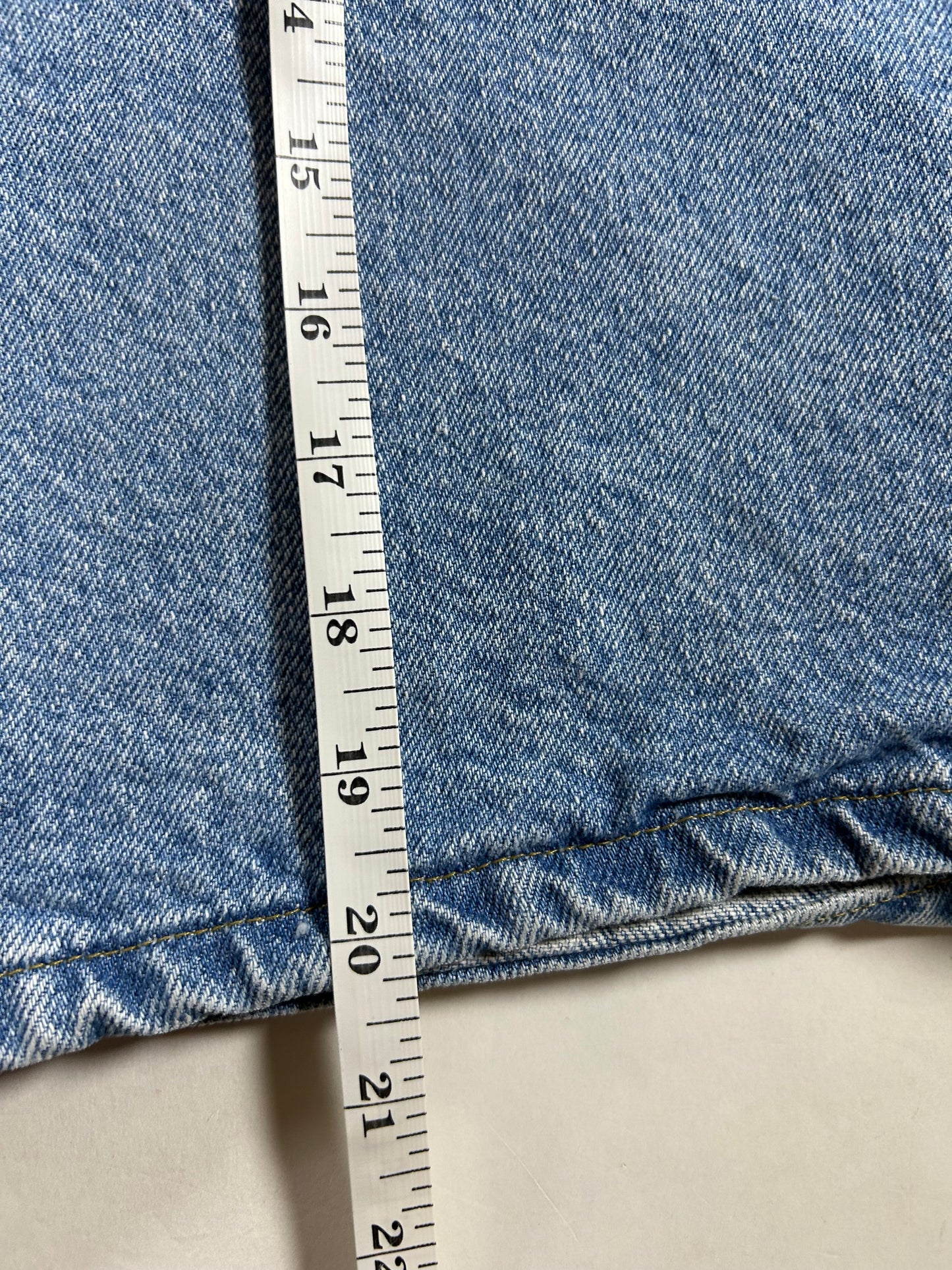 Vintage Lee Denim Jean Shorts 100% Cotton Men's 33 Fits 32 Waist 15.25x20.5 Inches