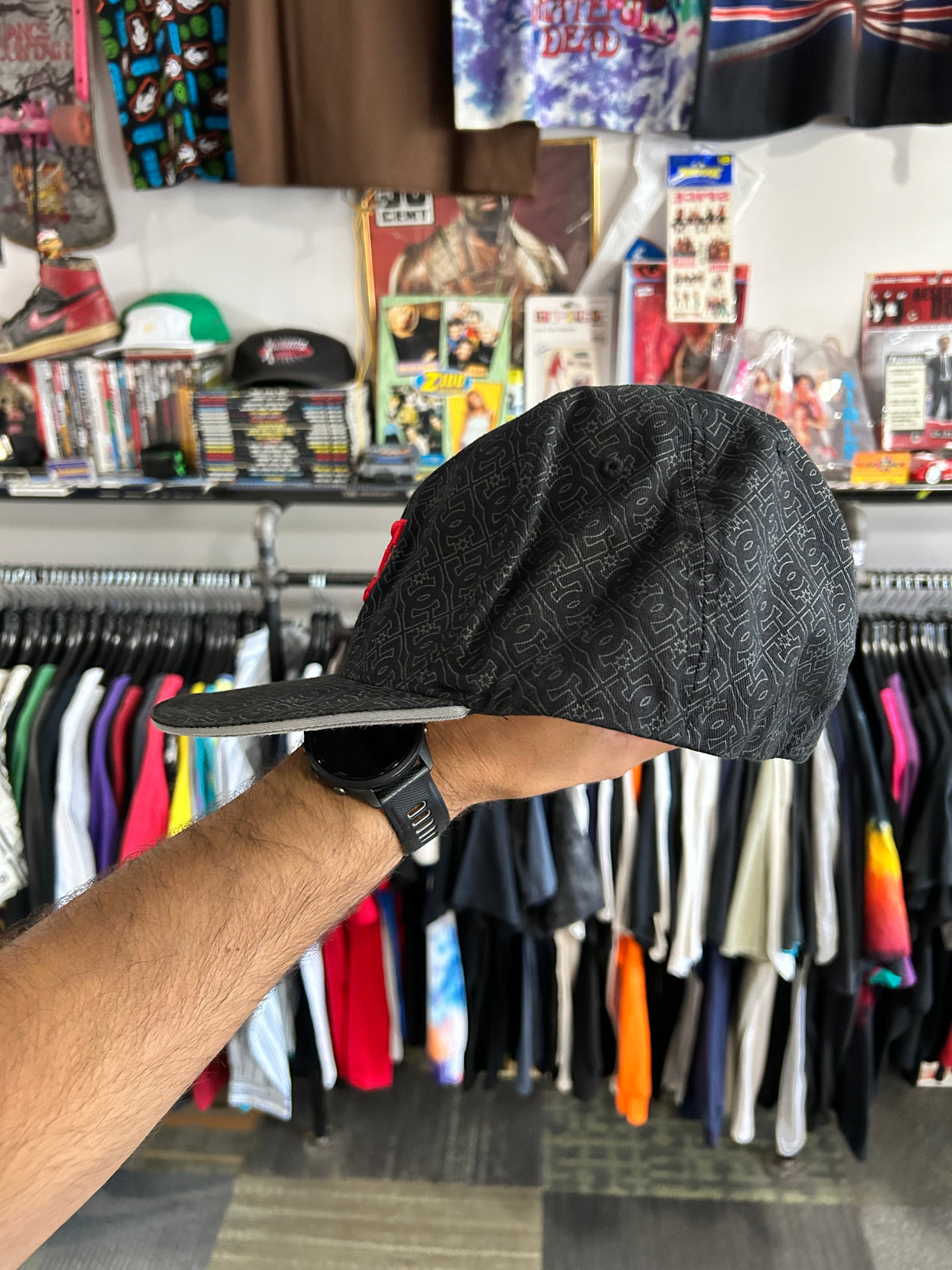 Vintage 2000s DC Shoes All Over Repeat Logo FlexFit Hat Small/Medium Fit
