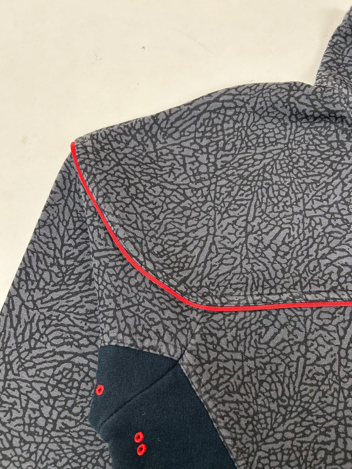 Air Jordan Cement Elephant Print 1/4 Zip Sweatshirt Retro 3 Black Cement Medium 20.5x27 Inches