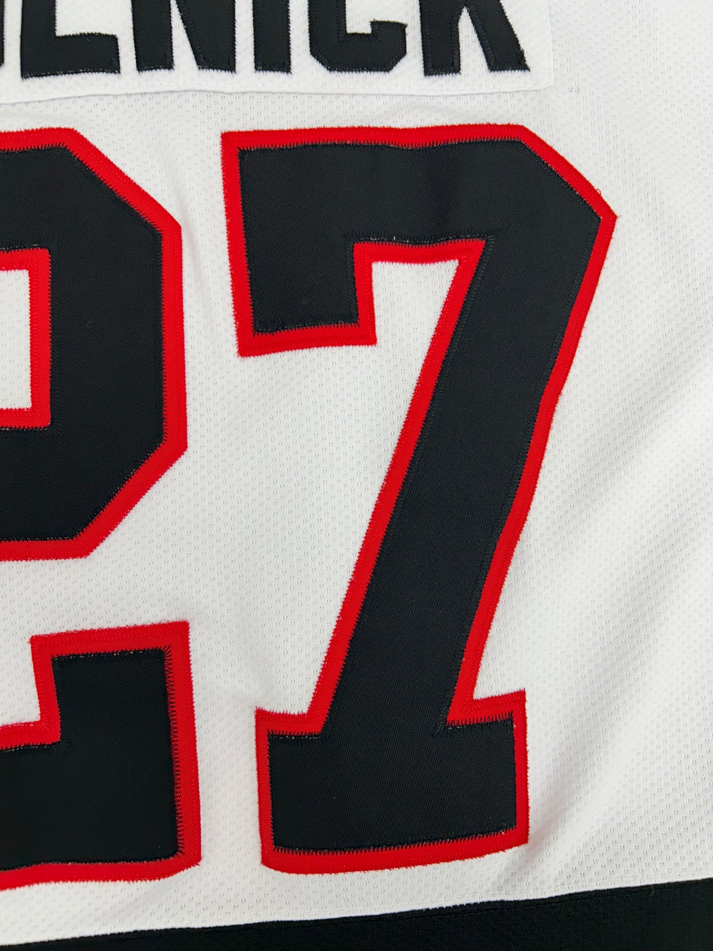 Vintage Starter NHL Chicago Blackhawks Jeremy Roenick Hockey Jersey Men’s Large 28x29.75 Inches