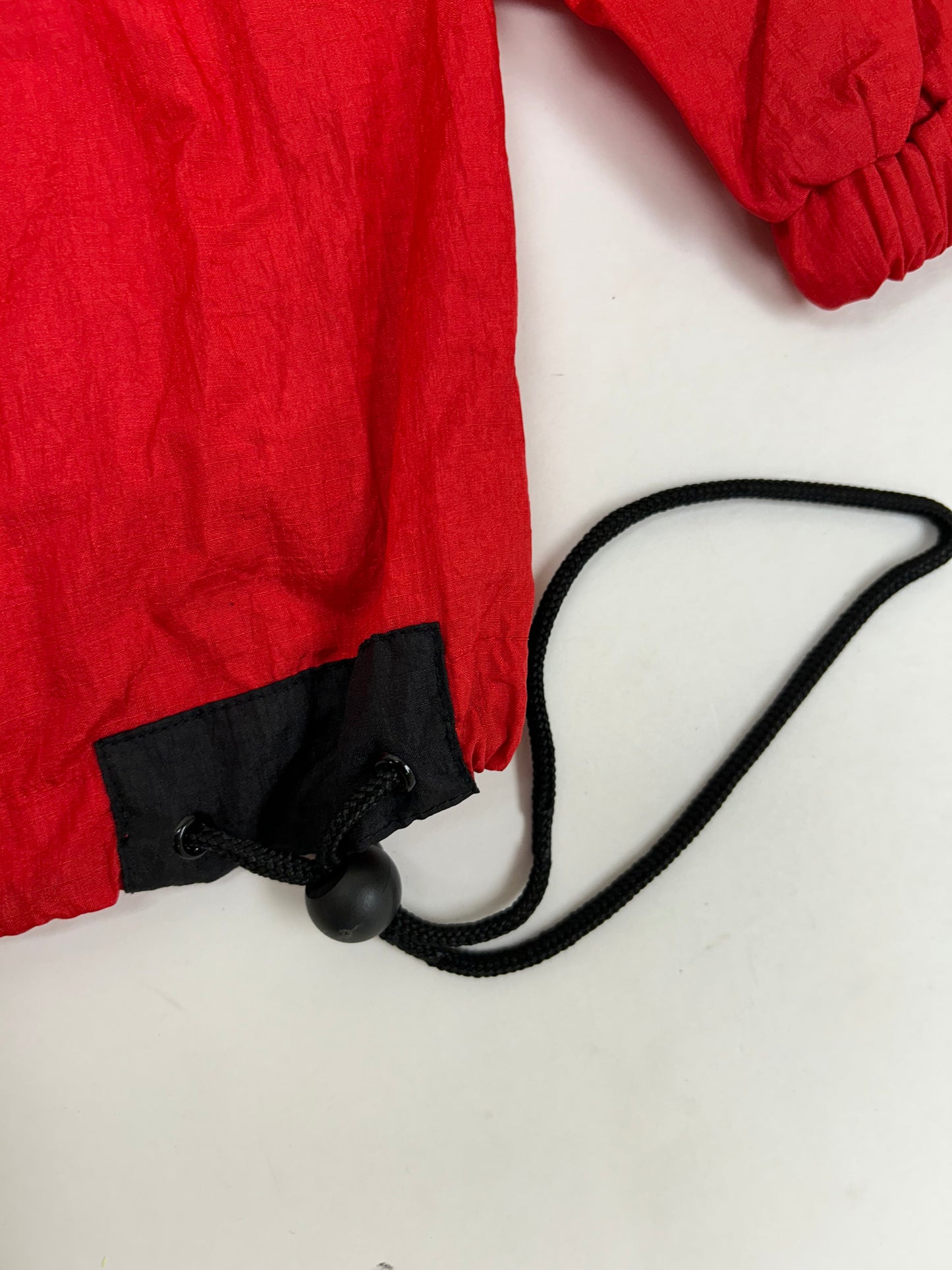 Vintage 90s Marlboro Unlimited Packable Windbreaker Jacket Red Clean XL 28.5x30.75 Inches