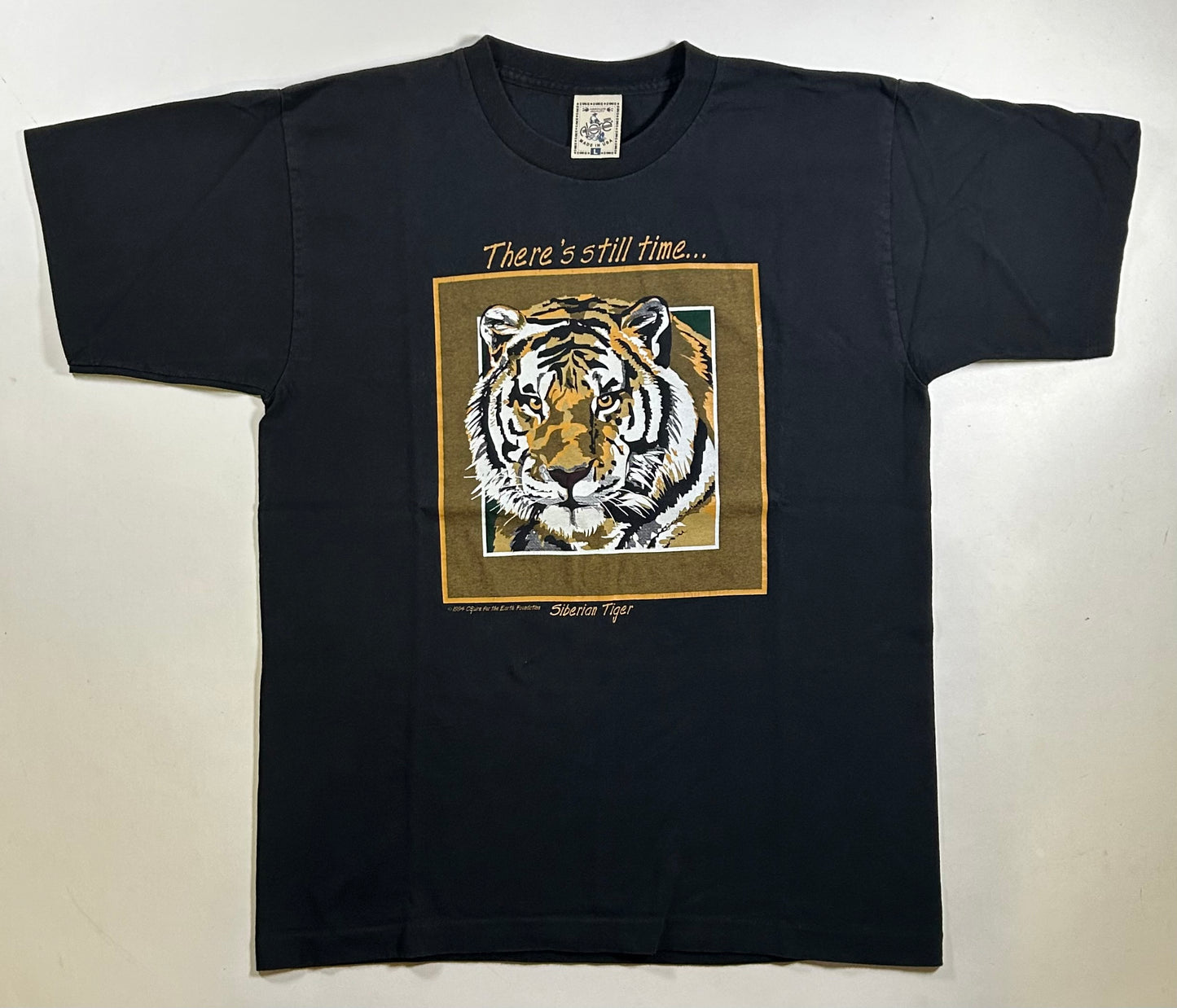 Vintage 1994 Siberian Tiger There Still Time Nature Animal Tee Large 22x29 Inches Made In USA