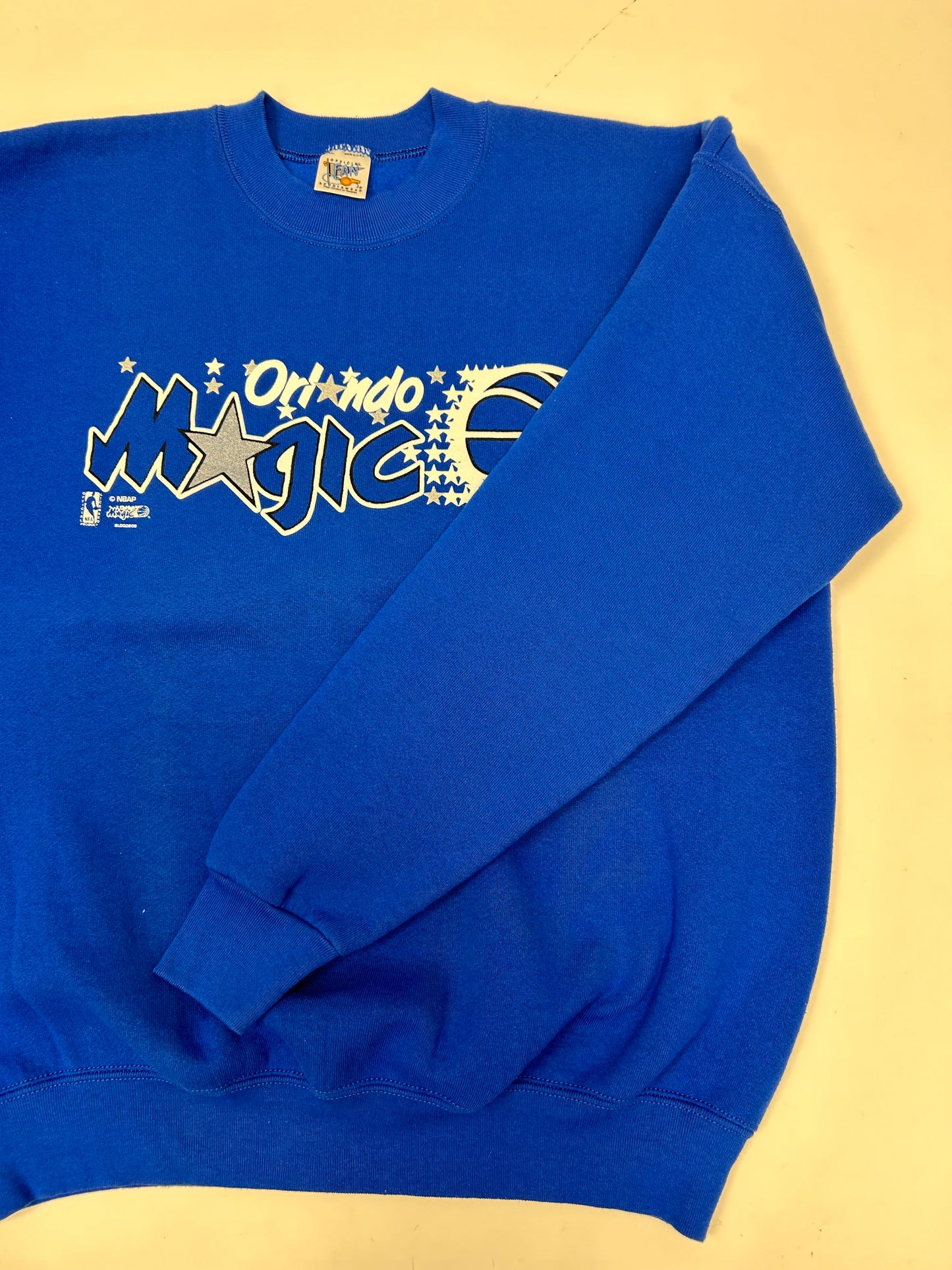 Vintage Orlando Magic NBA Crewneck Sweatshirt Official Fan Sportswear 24.5x28.5 Inches