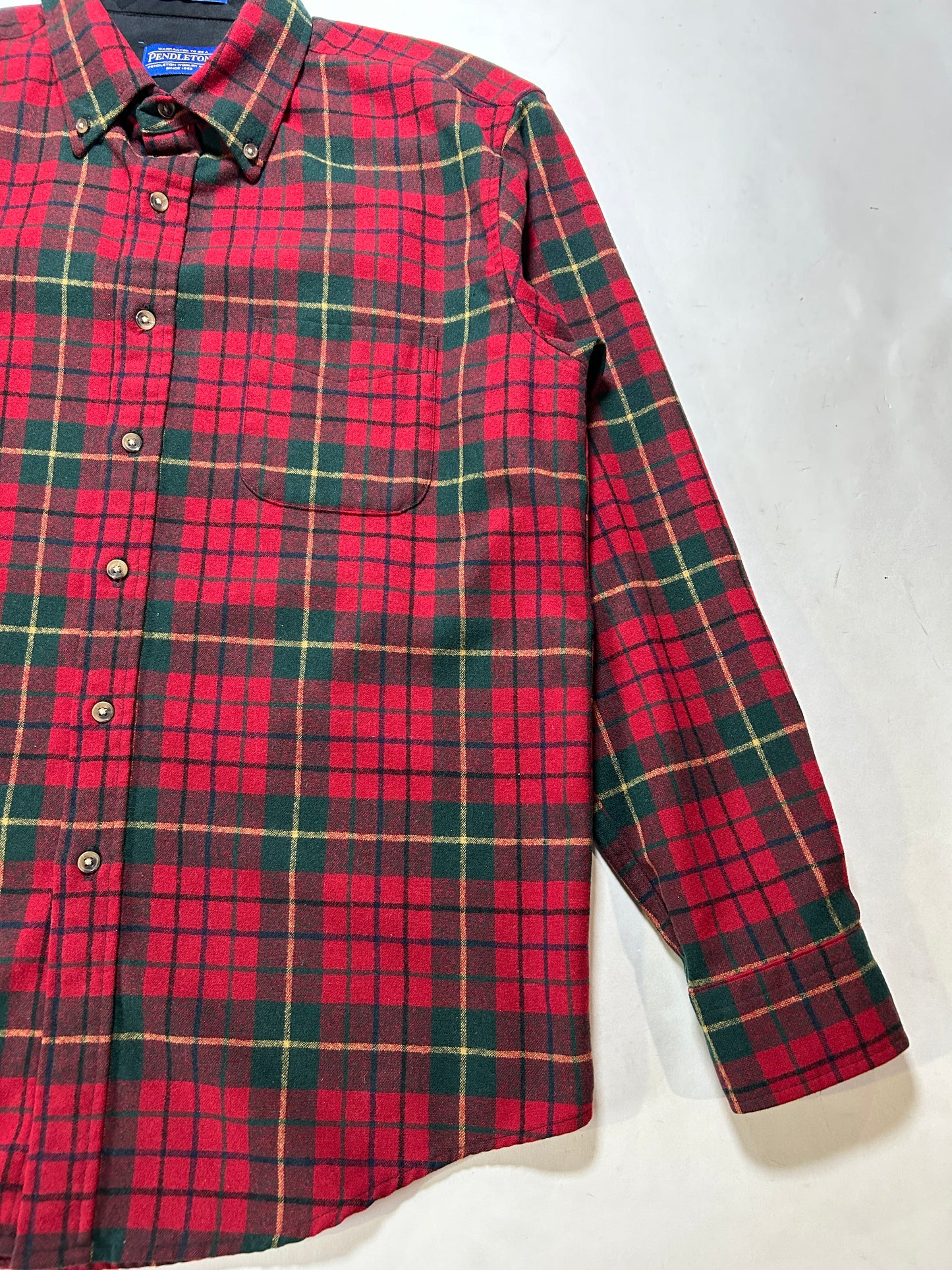Pendleton Plaid Fireside 100% Wool Button Down Flannel Shirt Large 23.5x30.75 Inches Red Green