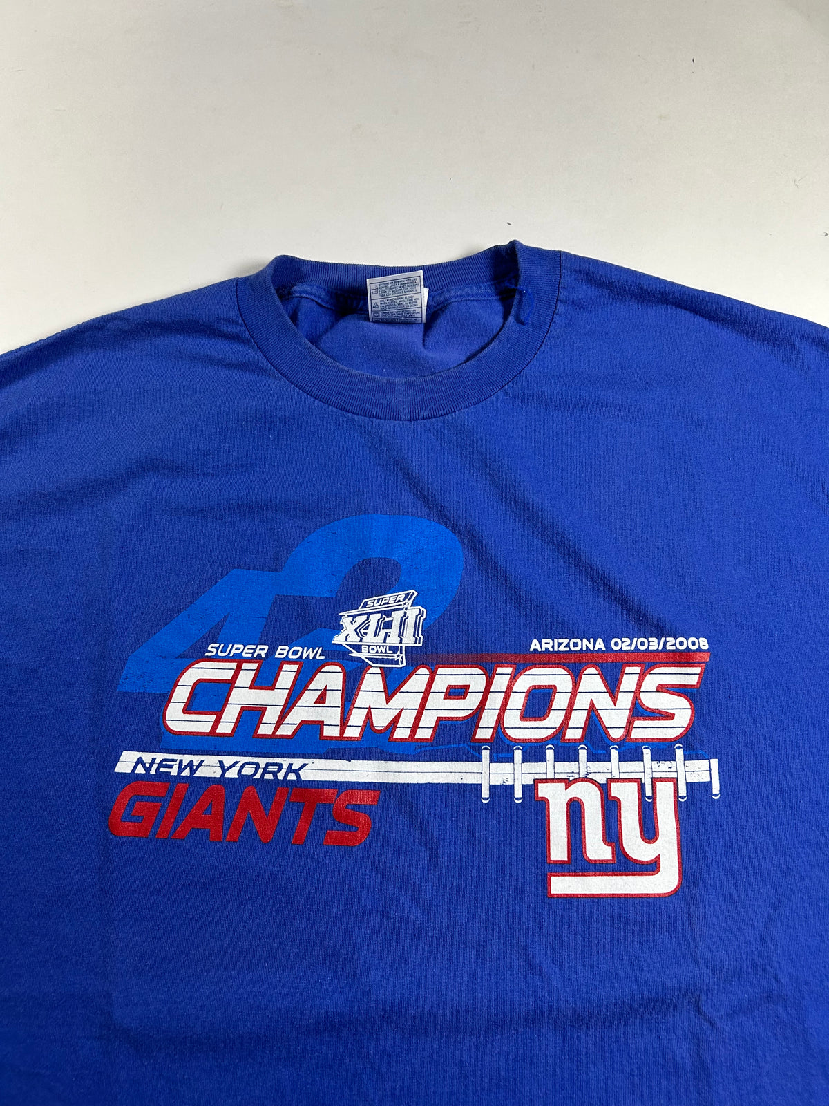 2008 New York Giants Super Bowl XLII Champions NFL Blue T-Shirt XL 23.5x31.5 Inches