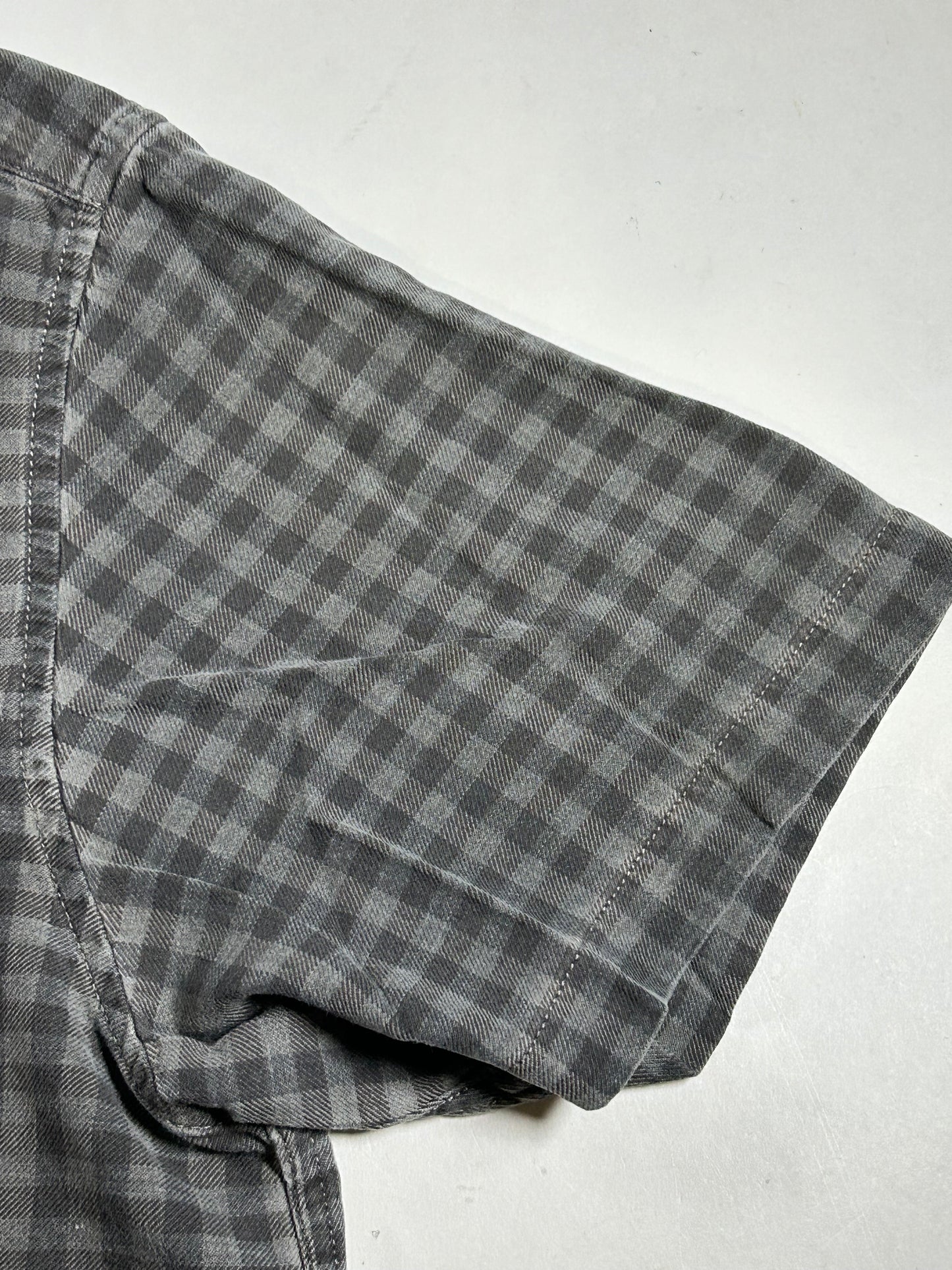 Harley-Davidson Motorcycles Mens Gray Plaid Button-Up Short Sleeve Shirt Size XL 24.5x32 Inches
