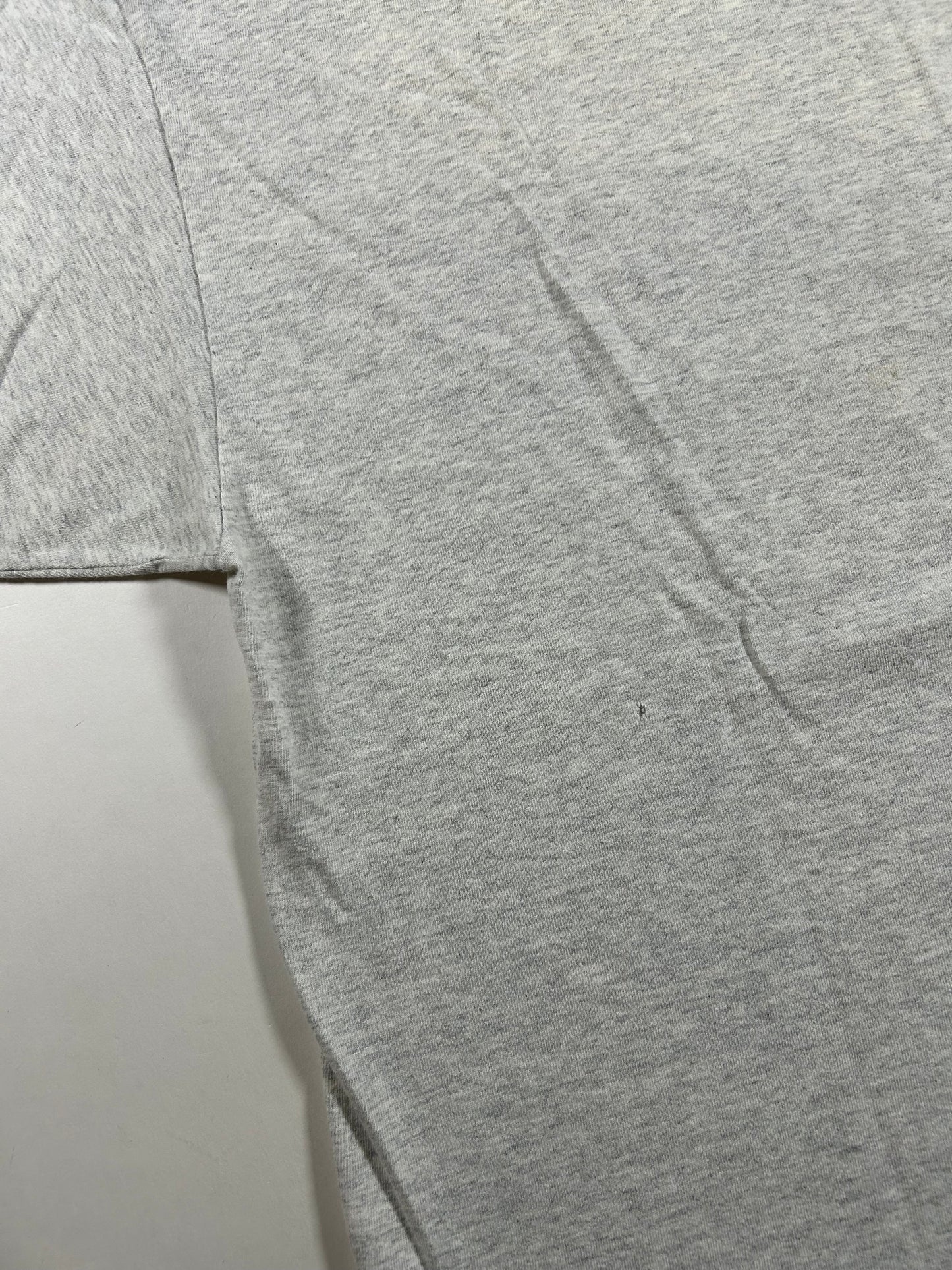 Vintage 1998 Harley Davidson Shirt Motorcycles Shield Logo Graphic Tee 2XL 26.25x31.25 Inches As Is