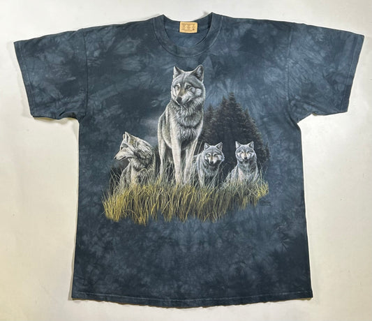 Vintage 2000s The Mountain Wolves Pack Nature Graphic Print Tie-Dye T-Shirt Size XL 24.75x32 Inches