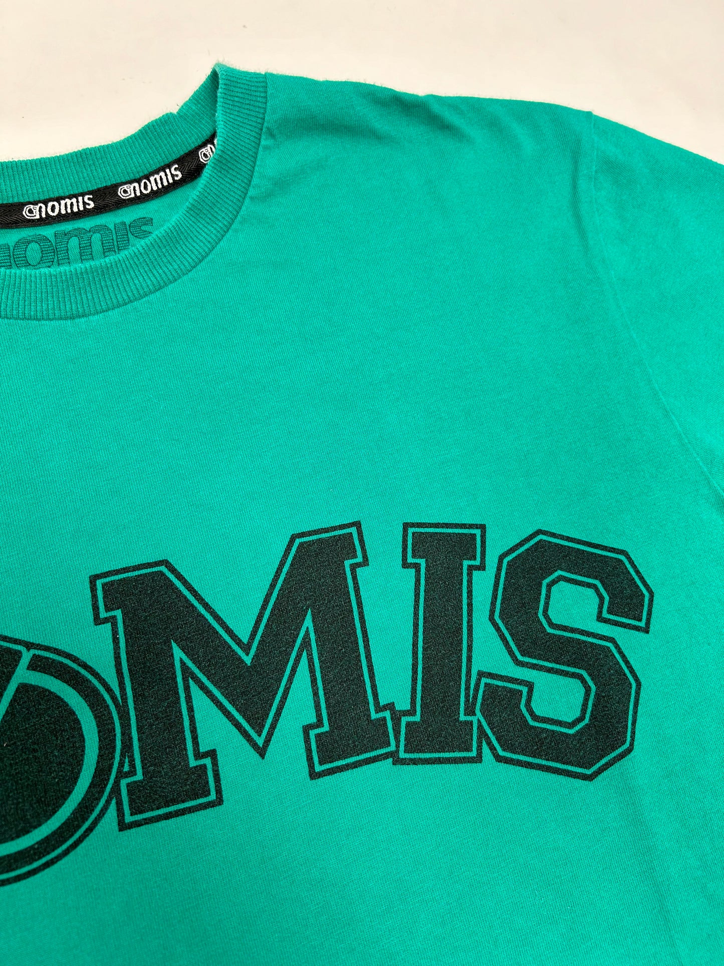 Nomis Surf Snowboarding Skate Hipster Brand Tee Green Medium 20.5x28 Inches