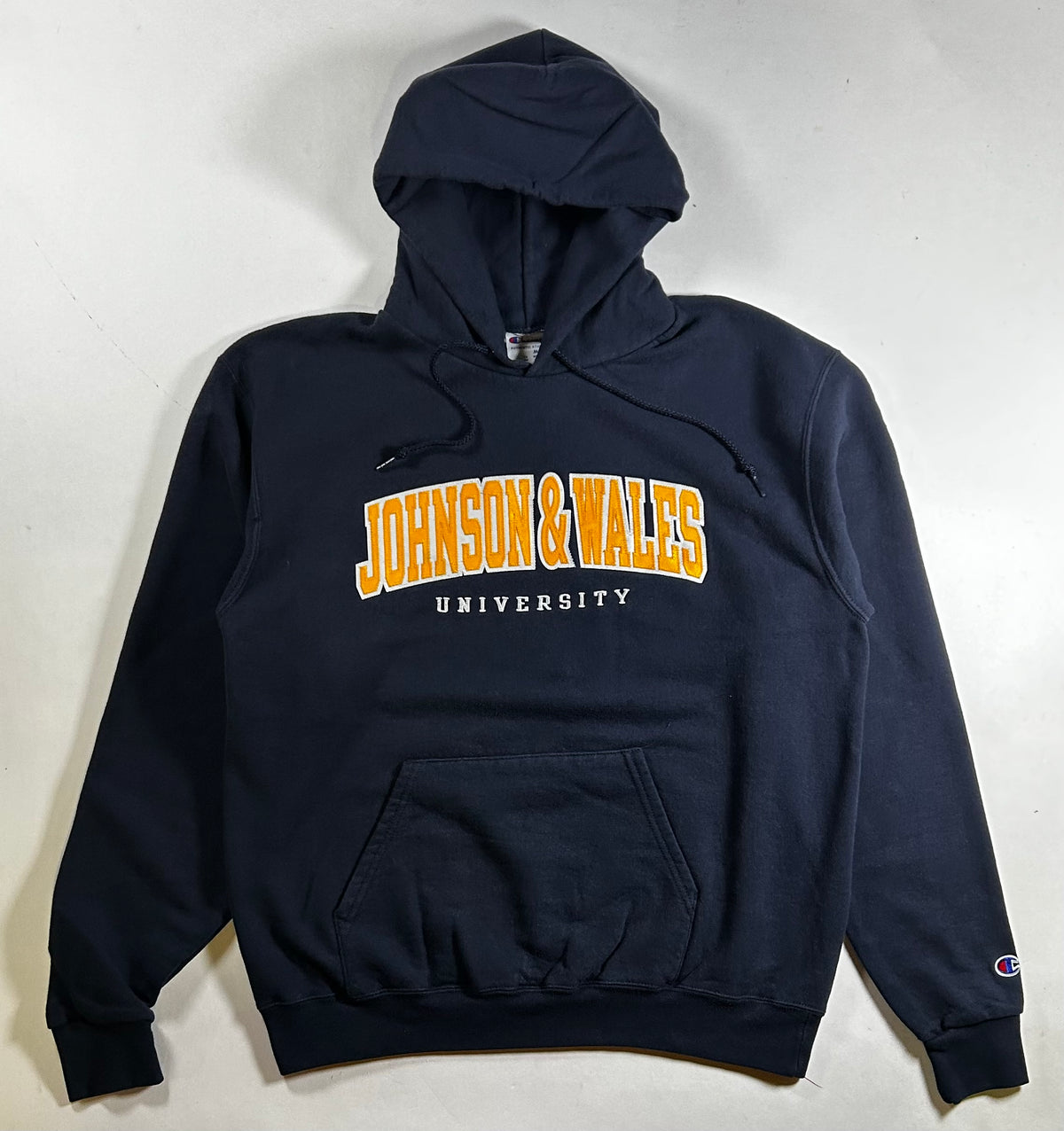 Champion Johnson & Wales University College Hoodie Sweatshirt Medium 22.5x25.5 Inches As Is