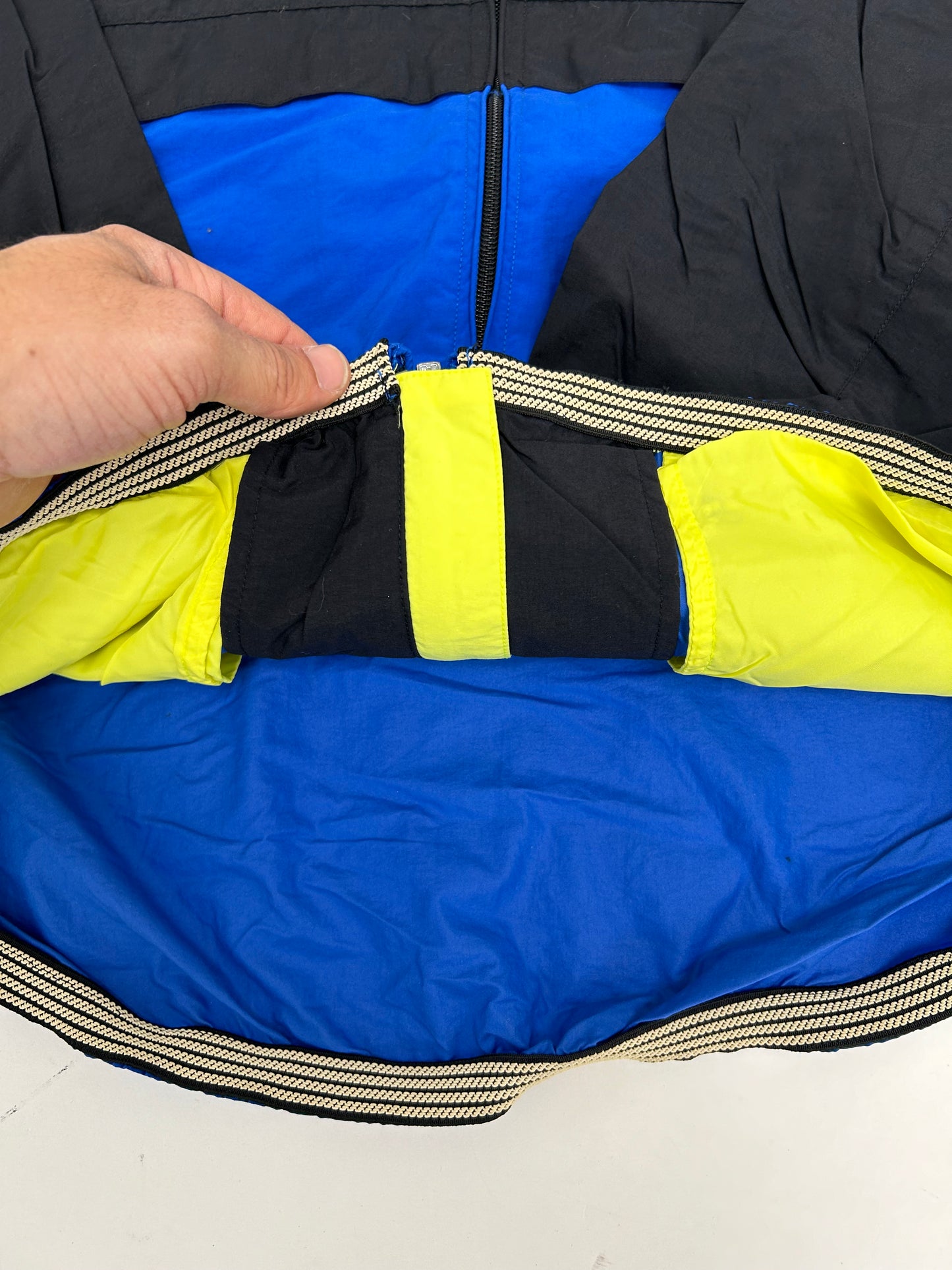 Nautica Competition Zip Up Windbreaker Jacket XL/L Fit 27.25x27.5 Inches As Is