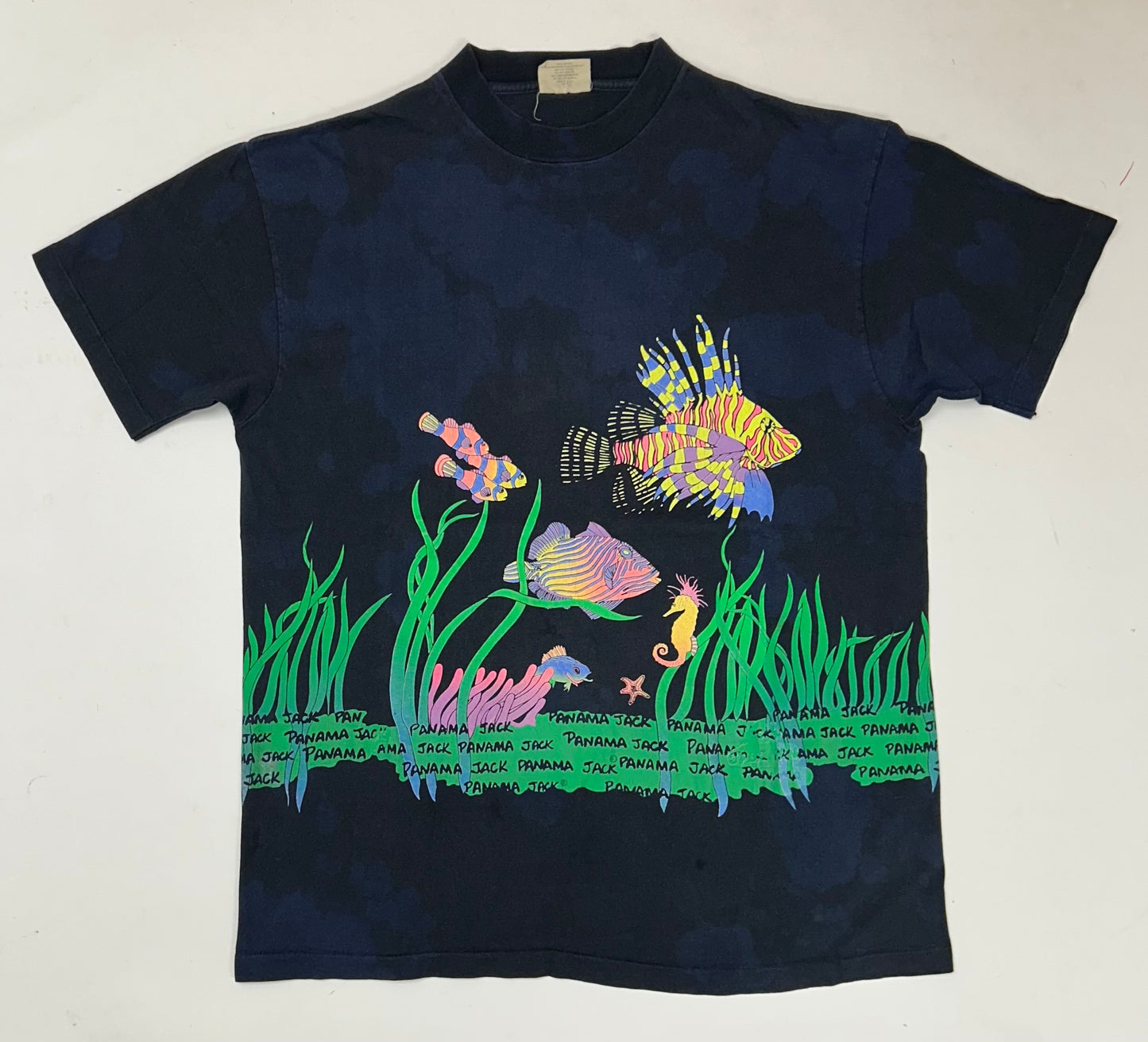 Vintage Panama Jack AOP Fish Tee XL 23.25x31.75 Inches