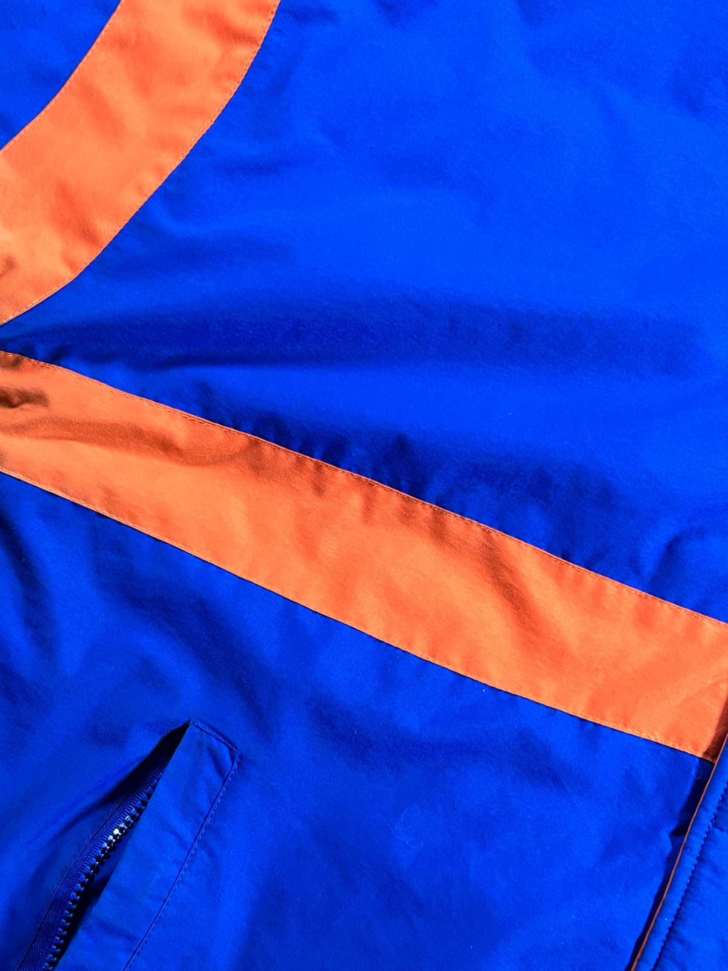 Vintage Starter New York Knicks Puffer Zip Up Packable Hood Jacket NYK XL 29x29.25 Inches As Is Has Stains 90s