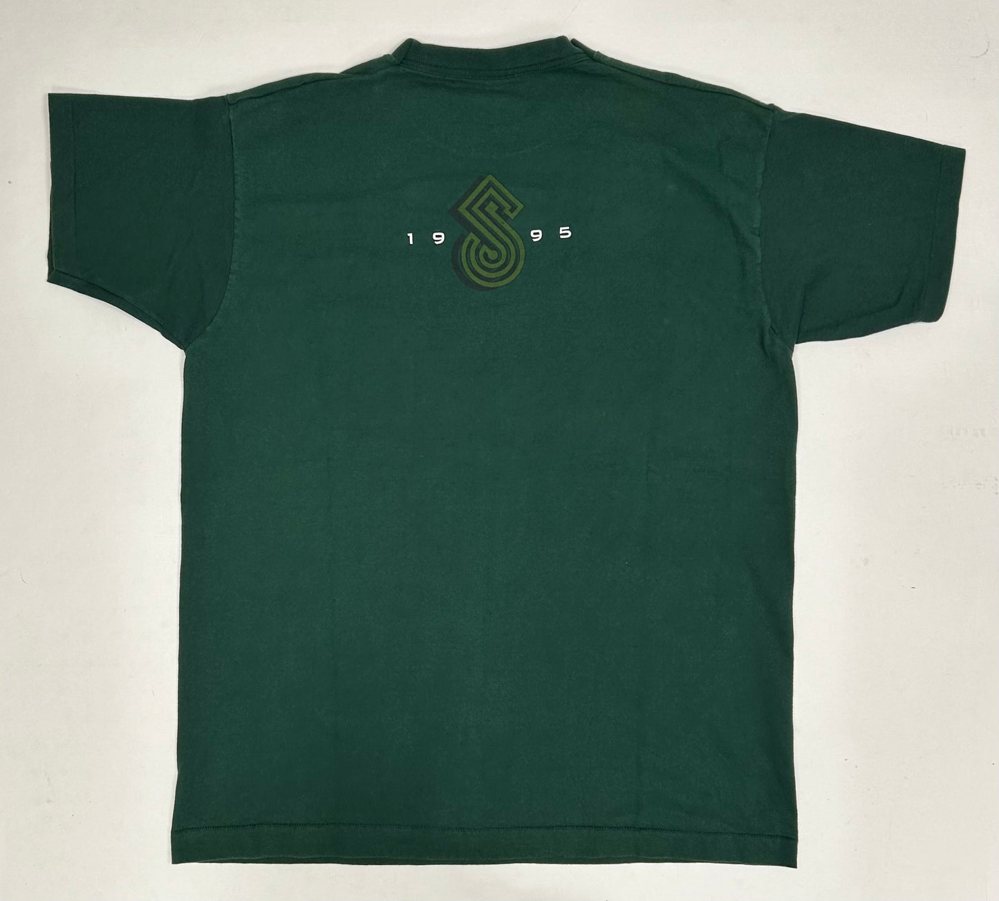 Vintage Seal 1995 Tour Pop Music Band Tee XL 23.5x31 Inches Green London