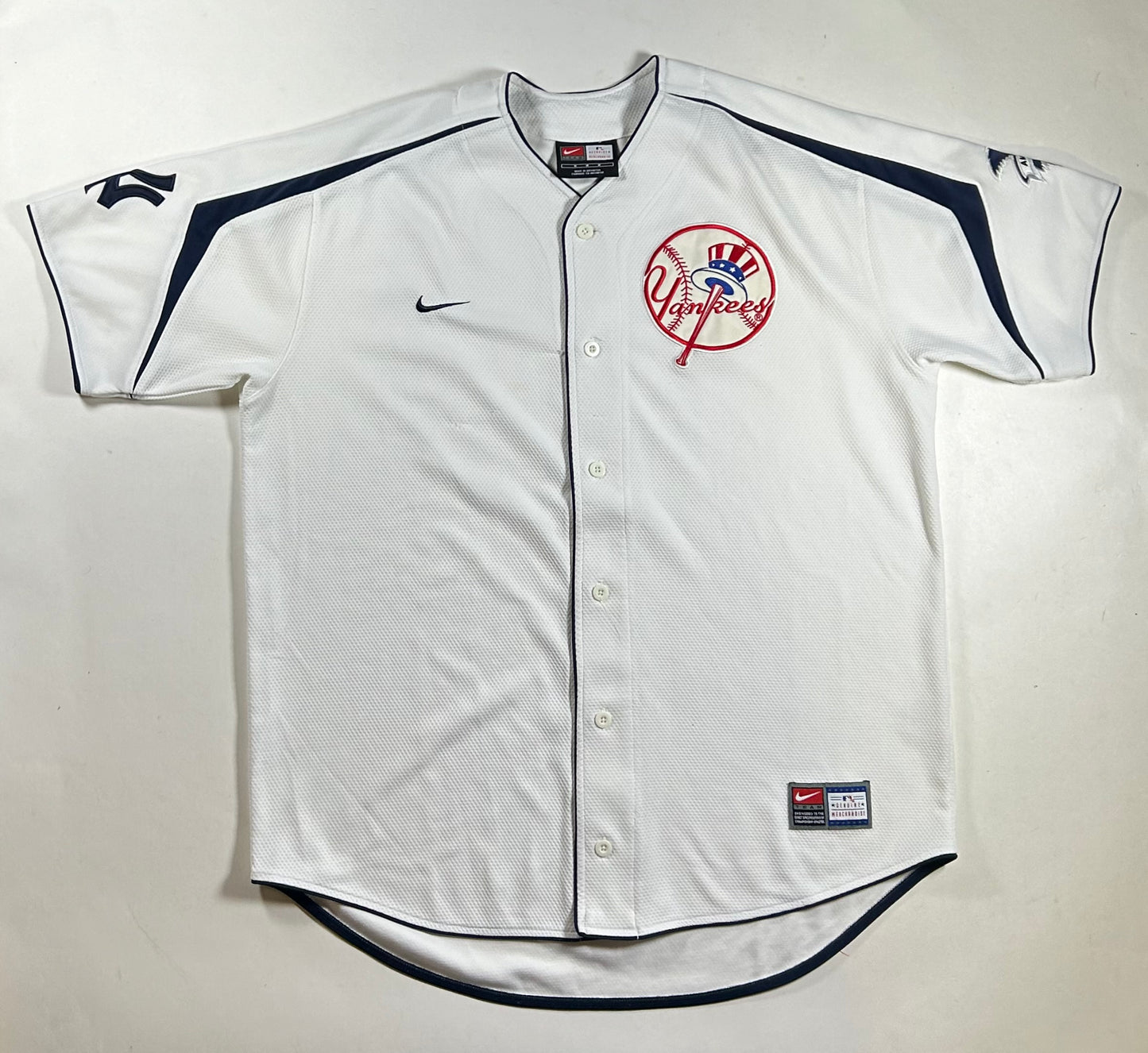 Vintage 2000s Nike Team New York Yankees MLB Blank Jersey Tagged Medium Fits Like A L/XL Best 26.75x32.5/35.25 Inches