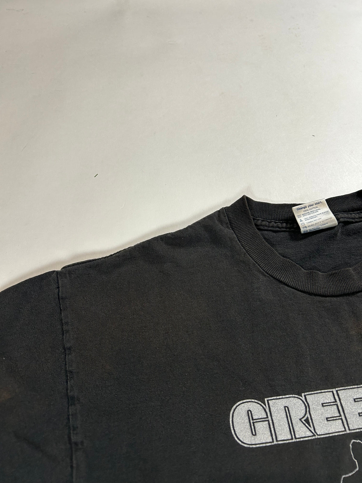Vintage 2002 Green Day Pop Disaster Tour Band Punk Music Tee Large 21.75x27.75 Inches Faded As Is