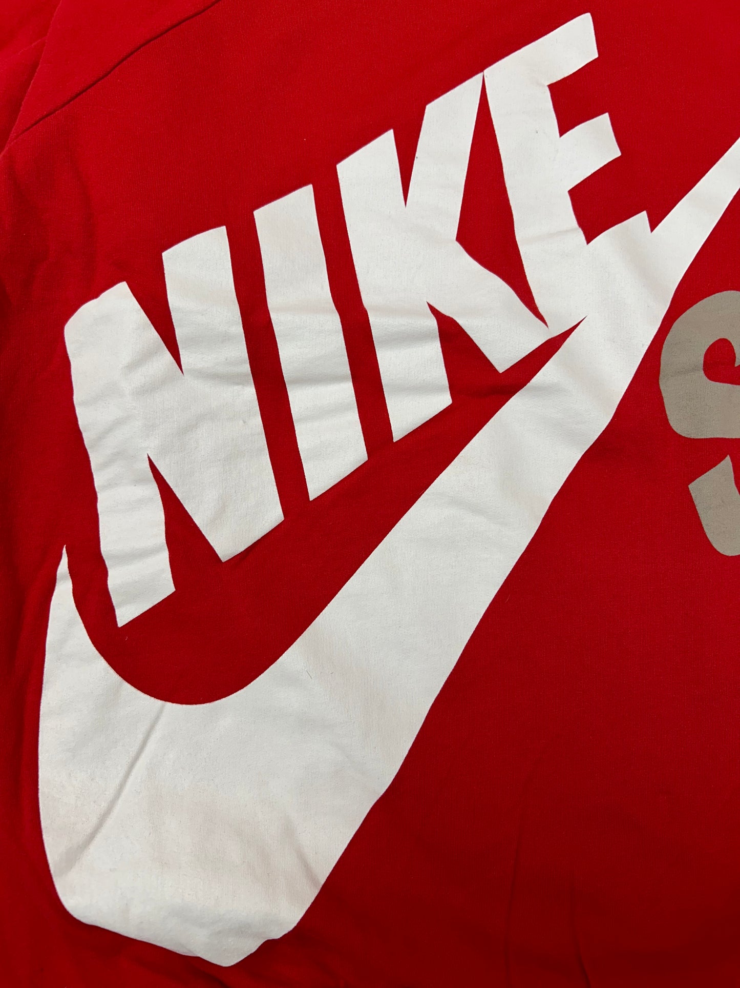 Nike SB Skateboard Crewneck Sweatshirt Made In USA Large/Medium Fit 23.5x27 Inches