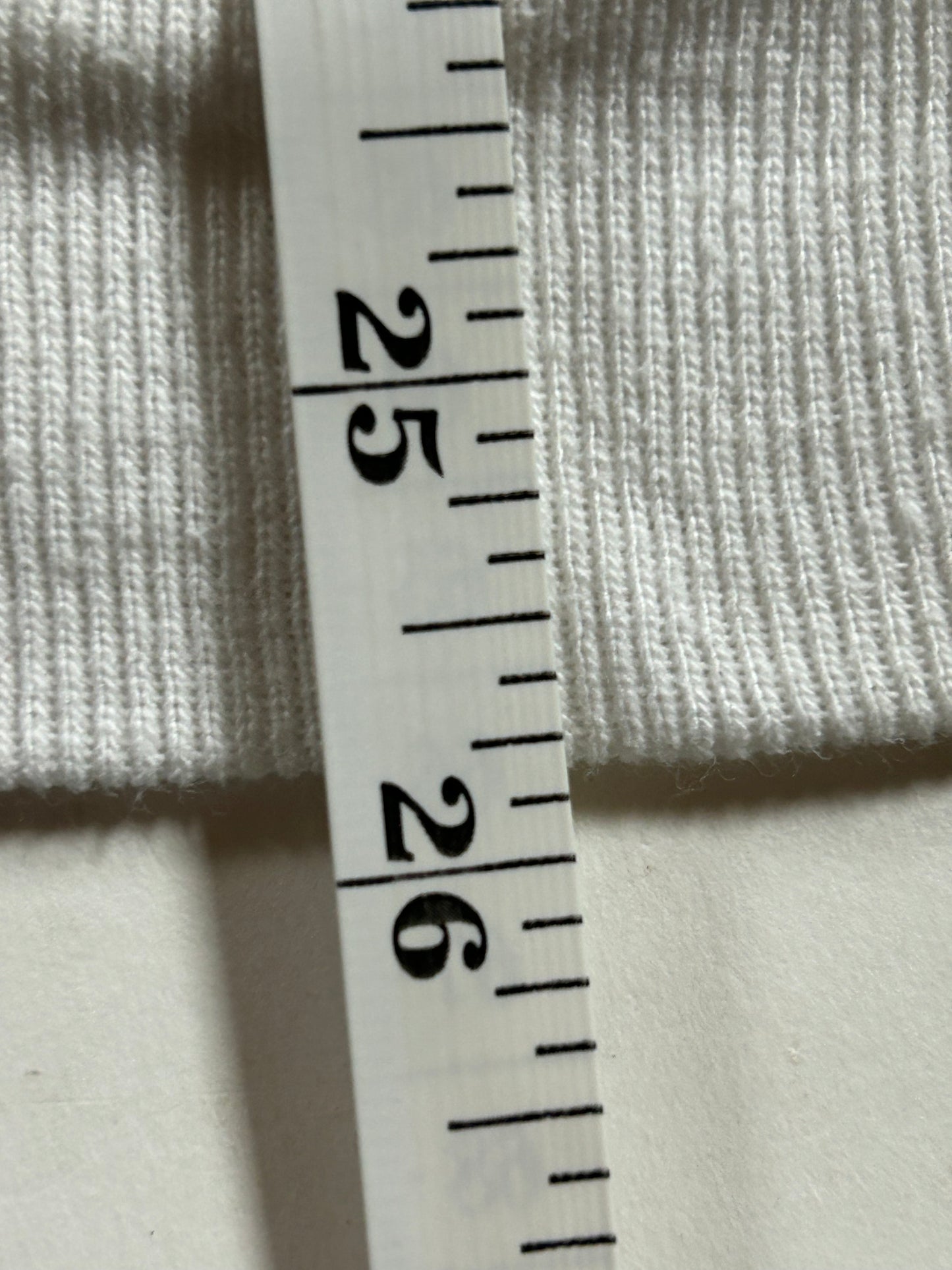 Vintage Peanuts Lucy Snoopy Kissing Woodstock Crewneck Sweatshirt 90s Large/Medium 22.5x25.75 Inches Valentines