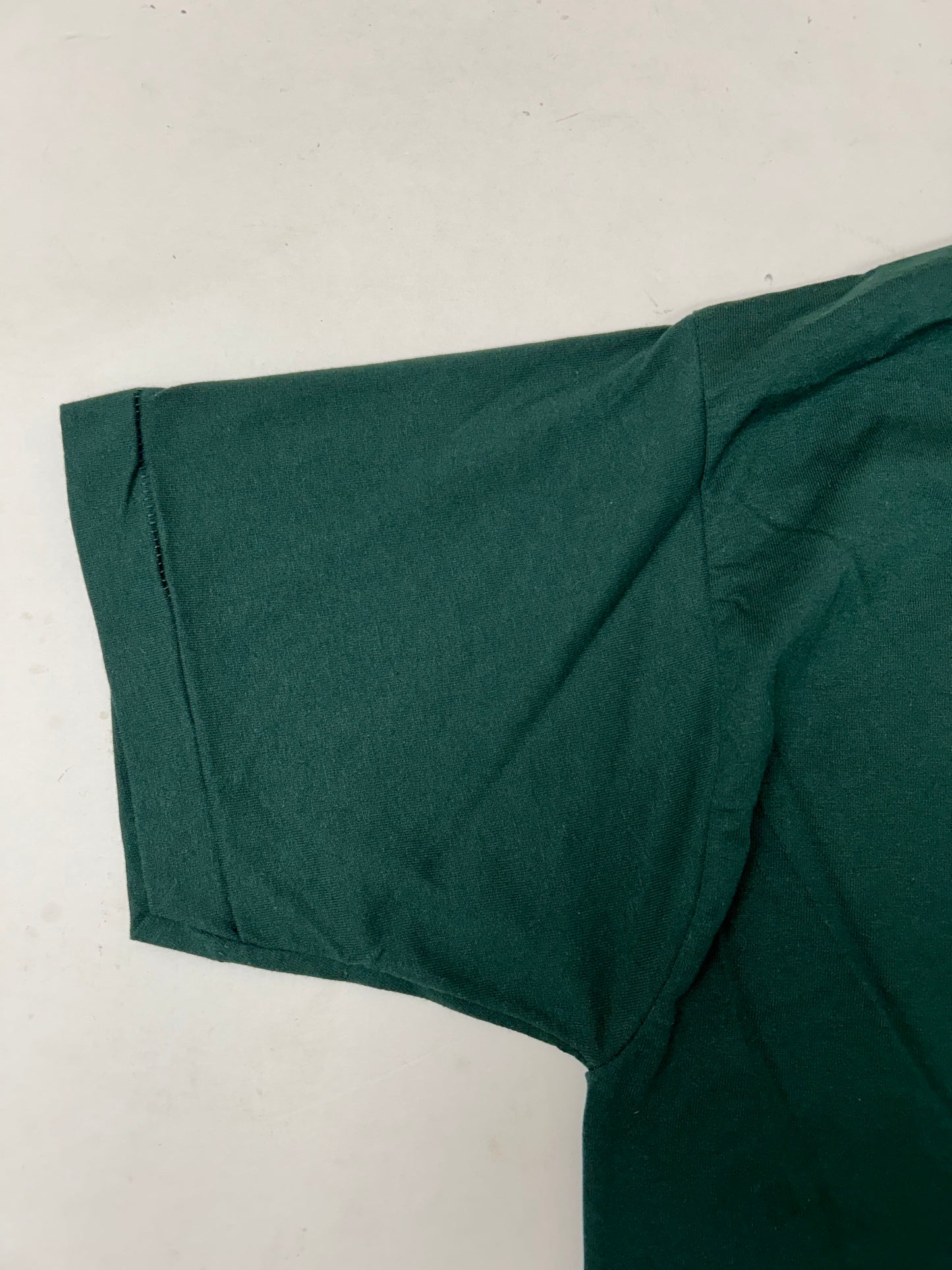 Edgewood NJ first edition “Deeper Than The Roots.” Tee 2XL 90s Fruit Of The Loom USA 50/50 Blend Dark Forest Green