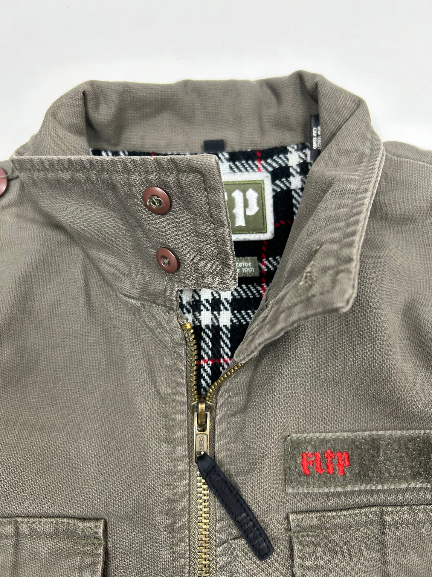 Vintage Flip Skateboards Army Military Style Zip Skateboarding Jacket Medium 24.5x27.25 Inches