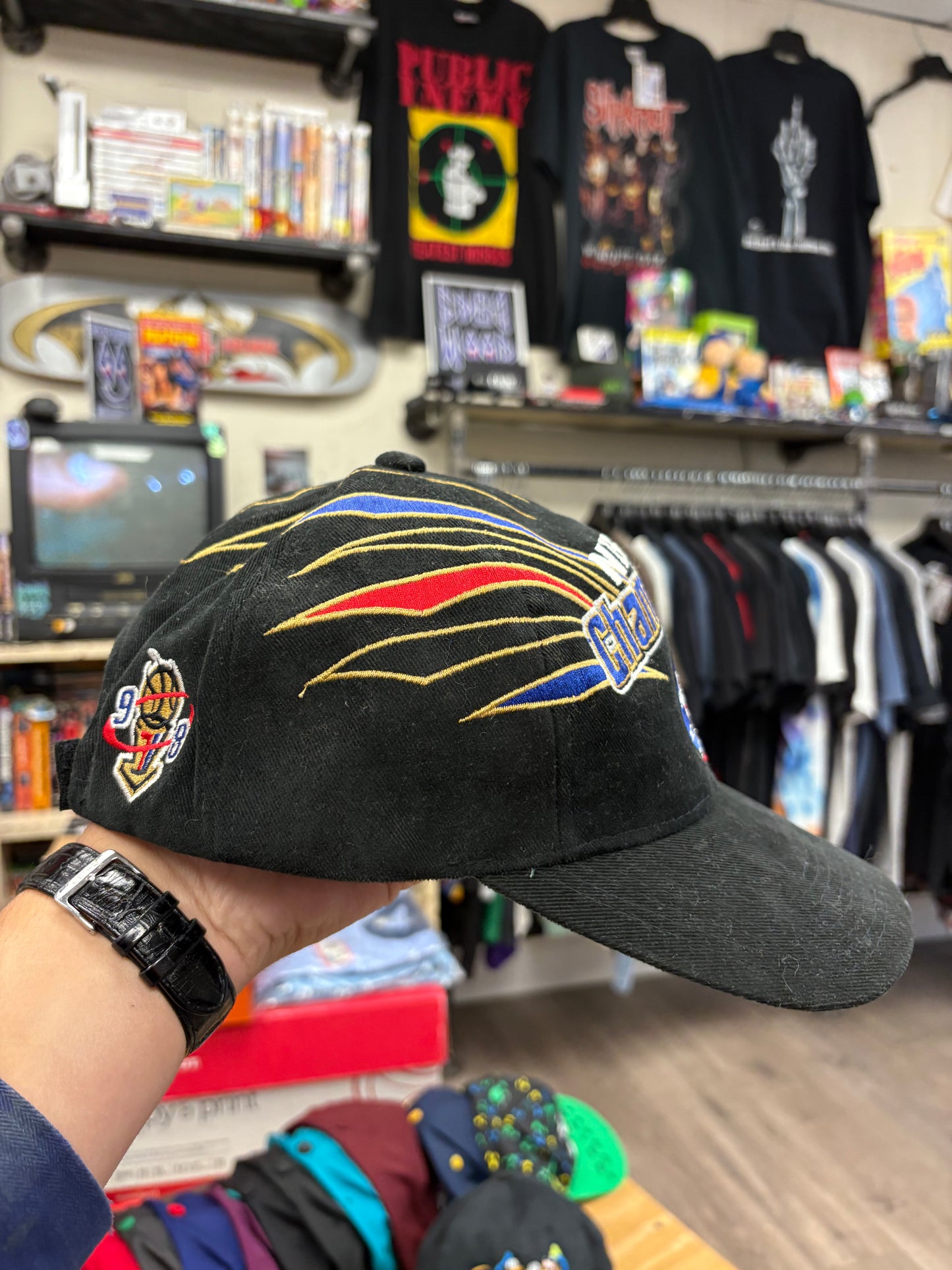 Vintage 1998 Chicago Bulls Championship Hat NBA Champions Locker Room Starter 98
