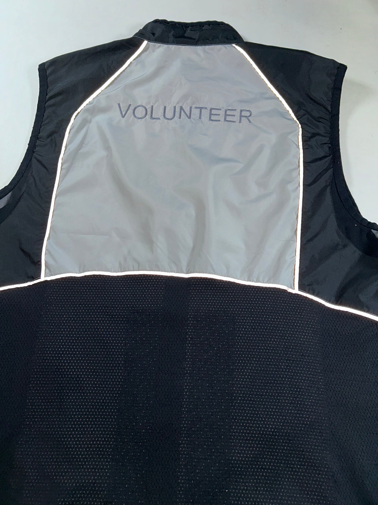 Vintage 90s Nike Winter X Games Volunteer Vest Jacket Full Zip 3M XL/L Fit 24.75x29.5 Inches