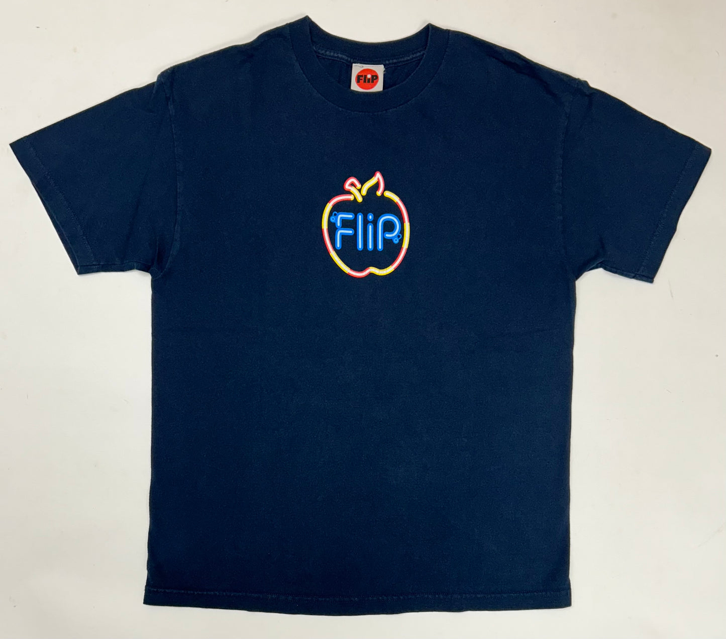 Vintage Flip Skateboards Mark Appleyard Neon Apple Graphic Skate Tee Skateboarding Large 21.75x29.5 Inches Navy