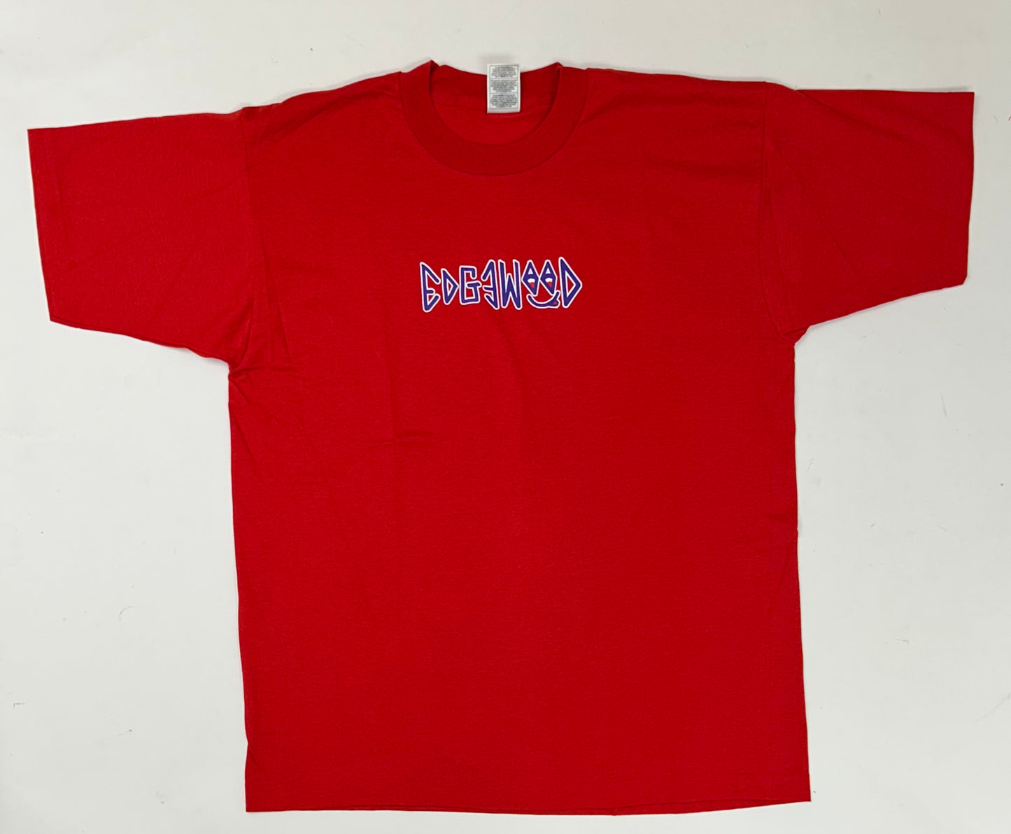 Edgewood NJ first edition “Deeper Than The Roots.” Tee XL 23.75x31 Inches 90s FOTL Best USA/Honduras Made 50/50 Blend Cherry Red