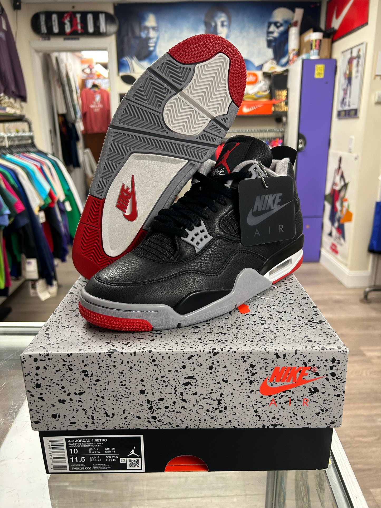 2024 Nike Air Jordan 4 Retro Bred Reimagined Size 10 FV5029 006 DS Brand New