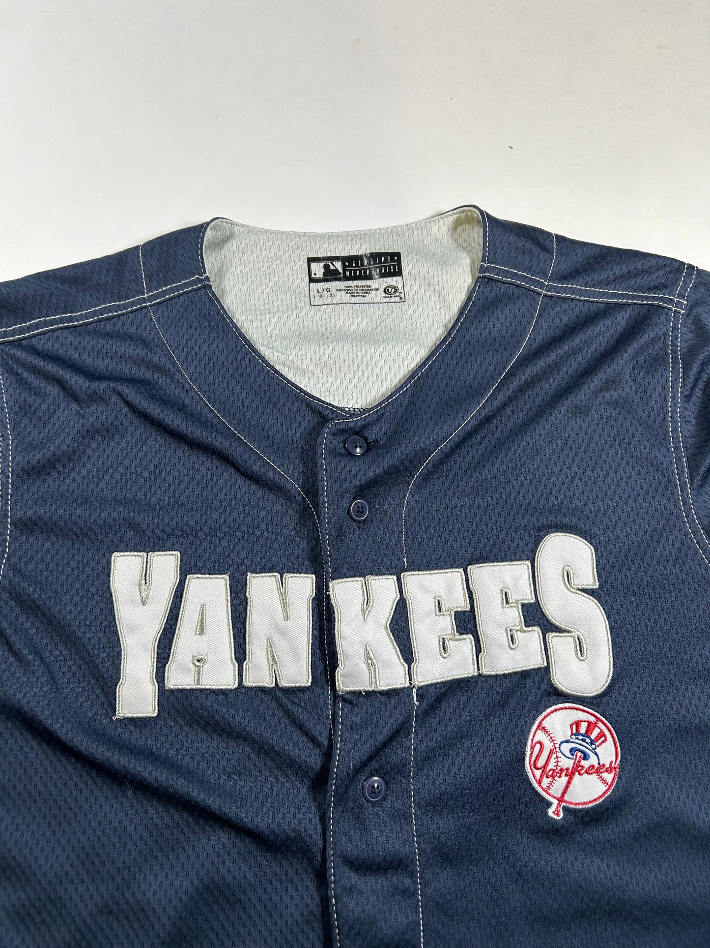 True Fan Genuine Merchandise New York Yankees Blank MLB Jersey Youth Large 19.5x26 Inches As Is Has Flaw