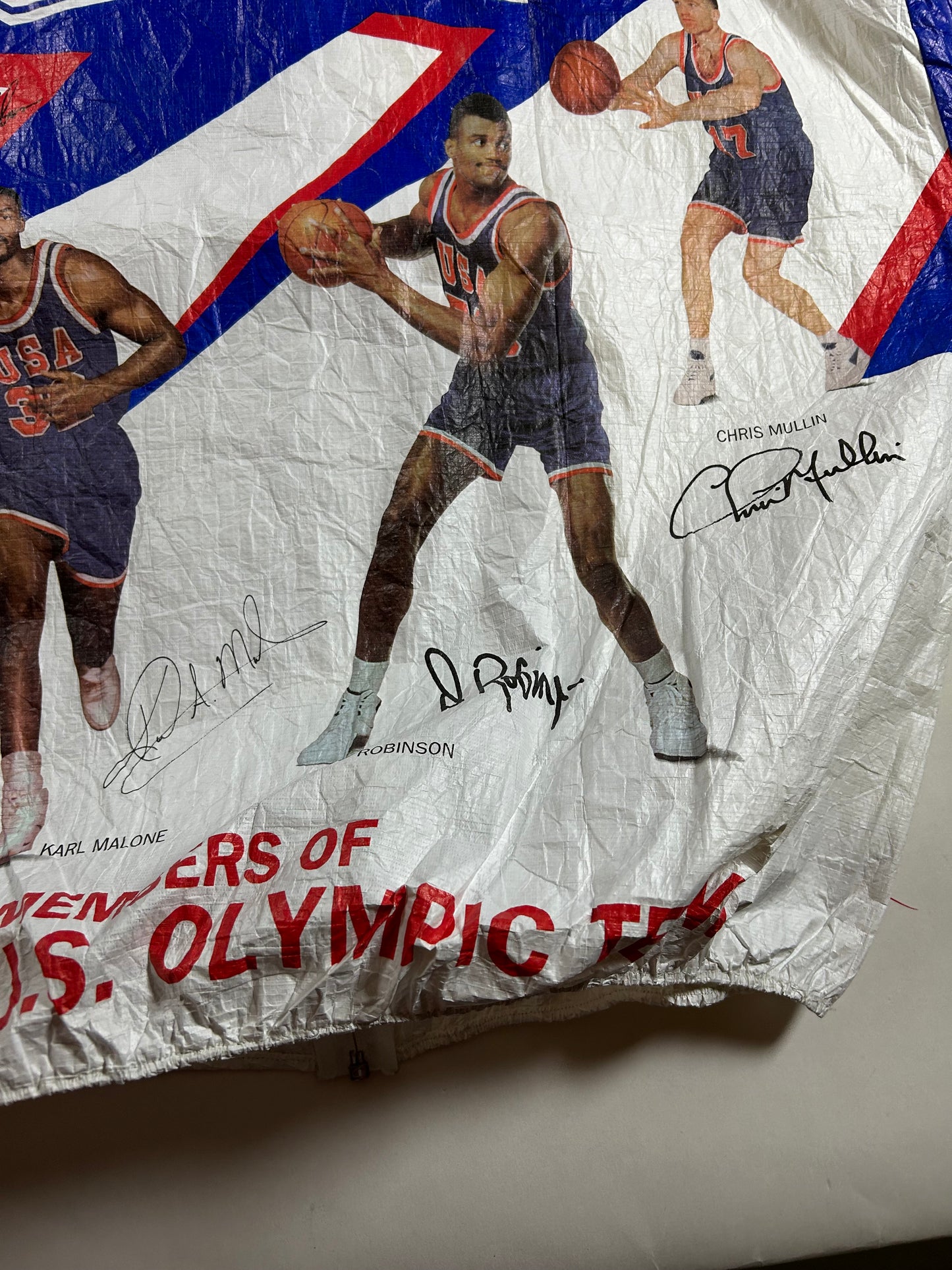 Vintage 1992 Barcelona Olympic Basketball Dream Team Jacket  Kellogg's Tyvek Size Large 25.75x27.25 Inches