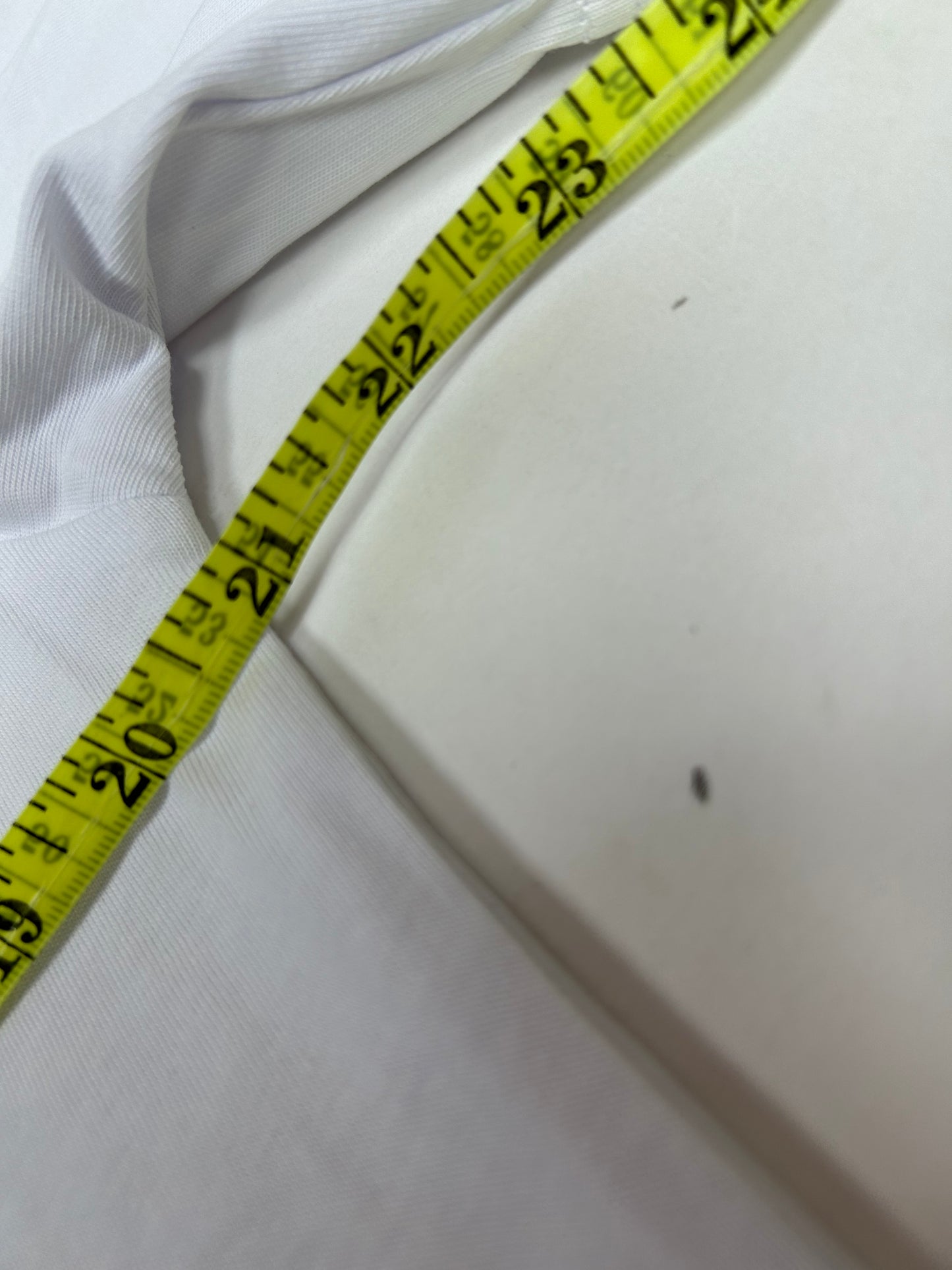 Kobe Bryant Frobe Big Face ICY  Graphic Print T-Shirt White Medium 20.75x27.75 Inches