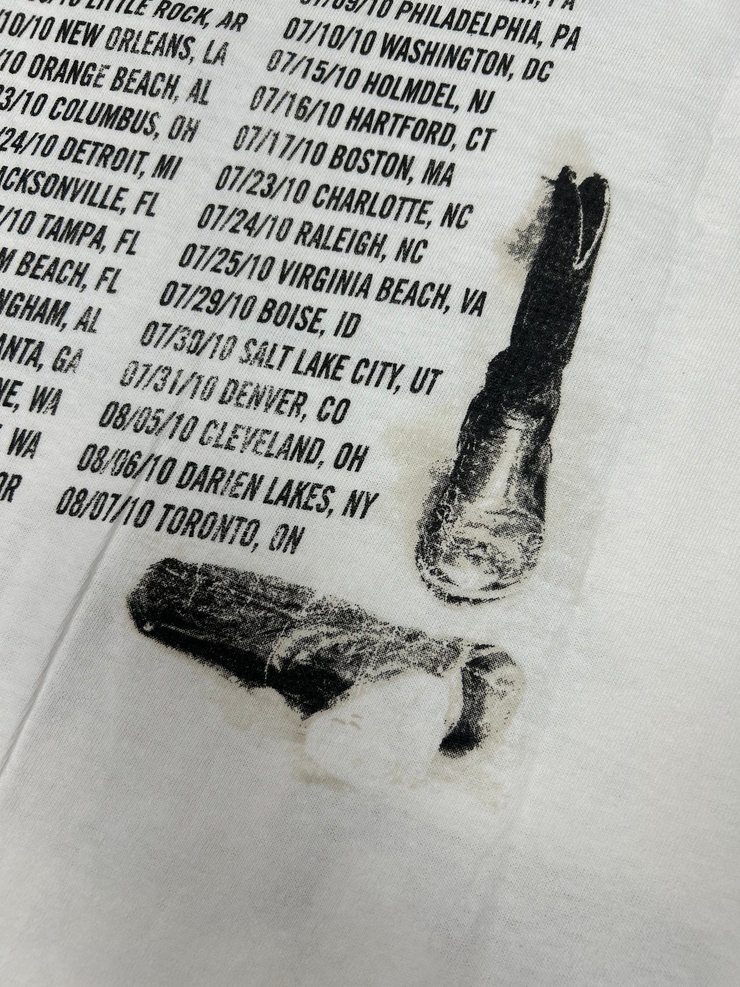 2010 Tim McGraw Southern Voice Tour Tee Country Music Shirt Medium 20.25x29 Inches