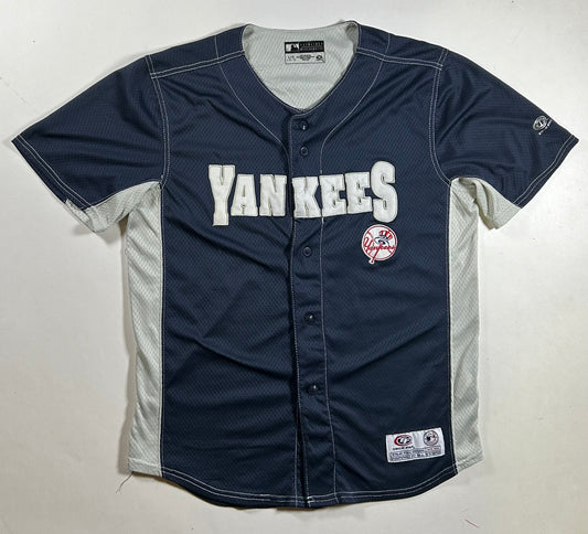 True Fan Genuine Merchandise New York Yankees Blank MLB Jersey Youth Large 19.5x26 Inches As Is Has Flaw