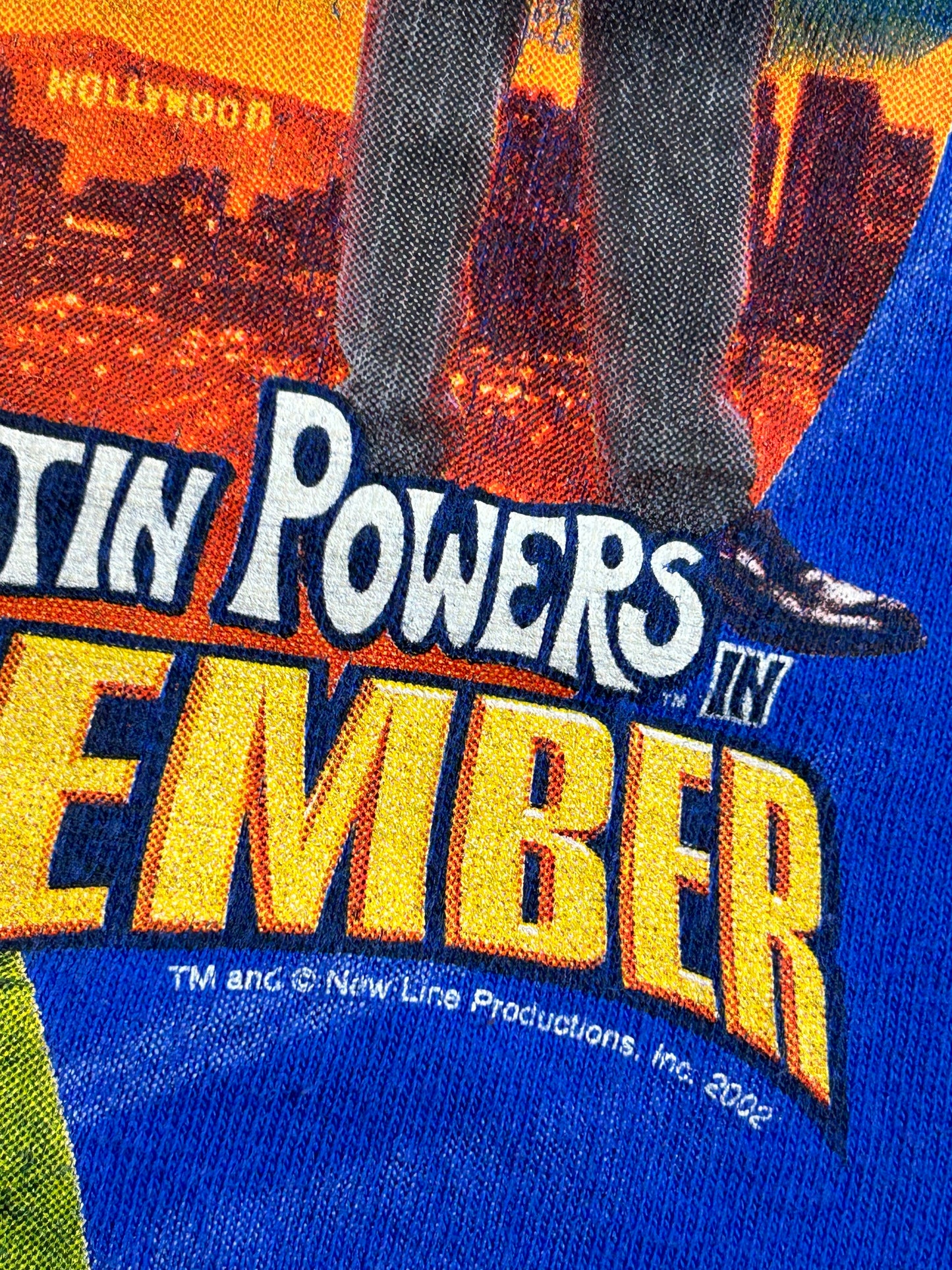 Vintage 2002 Austin Powers Goldmember Movie Promo T-Shirt Size Large 22.25x27.5 Inches Comes With DVD