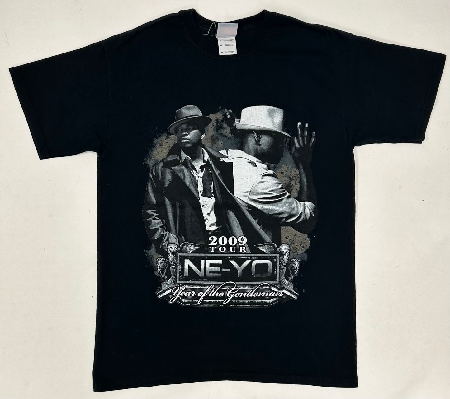 Ne-Yo Year of the Gentleman Promo Tour Closer Medium Vintage Parking Lot Tee ‘09