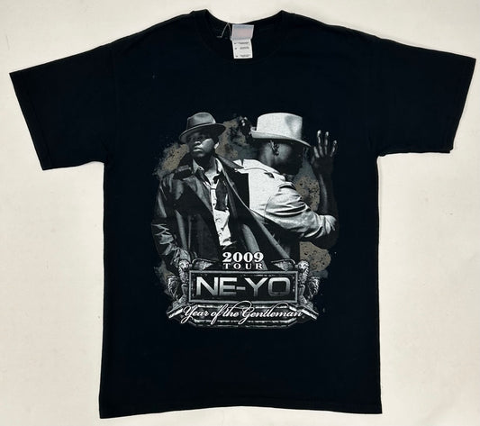 Ne-Yo Year of the Gentleman Promo Tour Closer Medium Vintage Parking Lot Tee ‘09