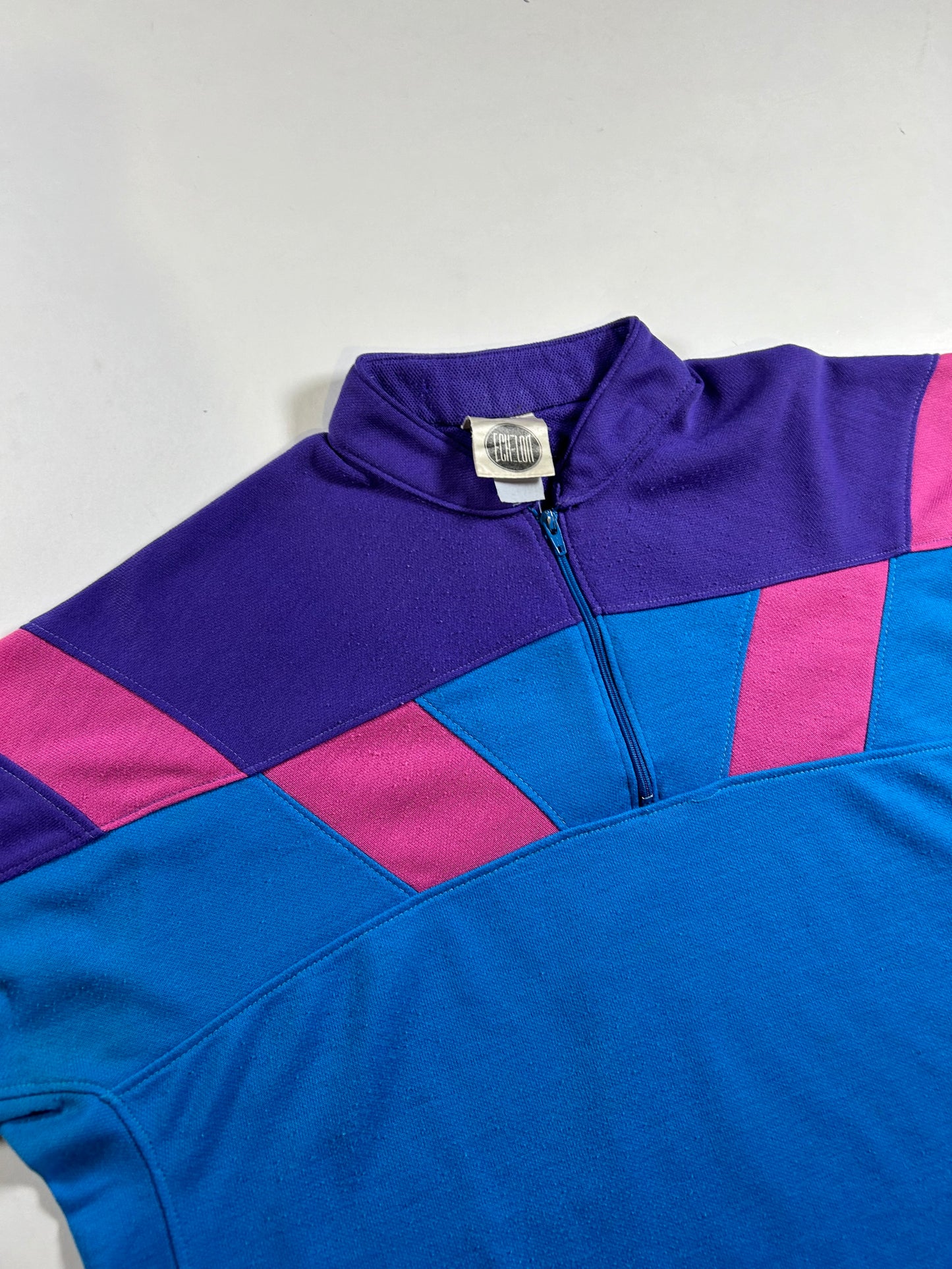 Vintage Nike Echelon Short Sleeve 1/4 Zip Cycling Jersey 21x23.25/26 Inches