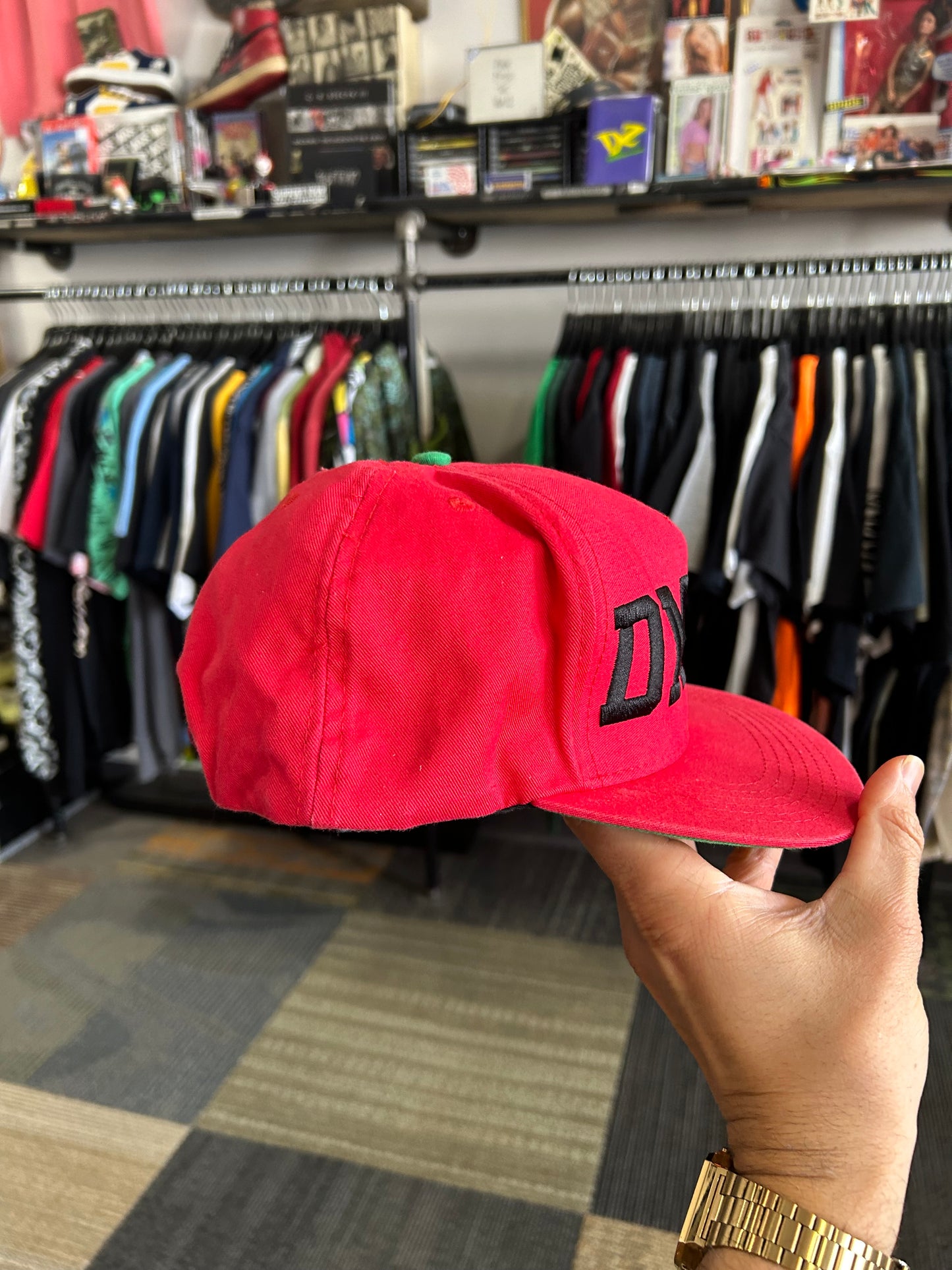 Diamond Supply Co SnapBack Hat Cap Red DMND Embroidered Logo Skate Streetwear